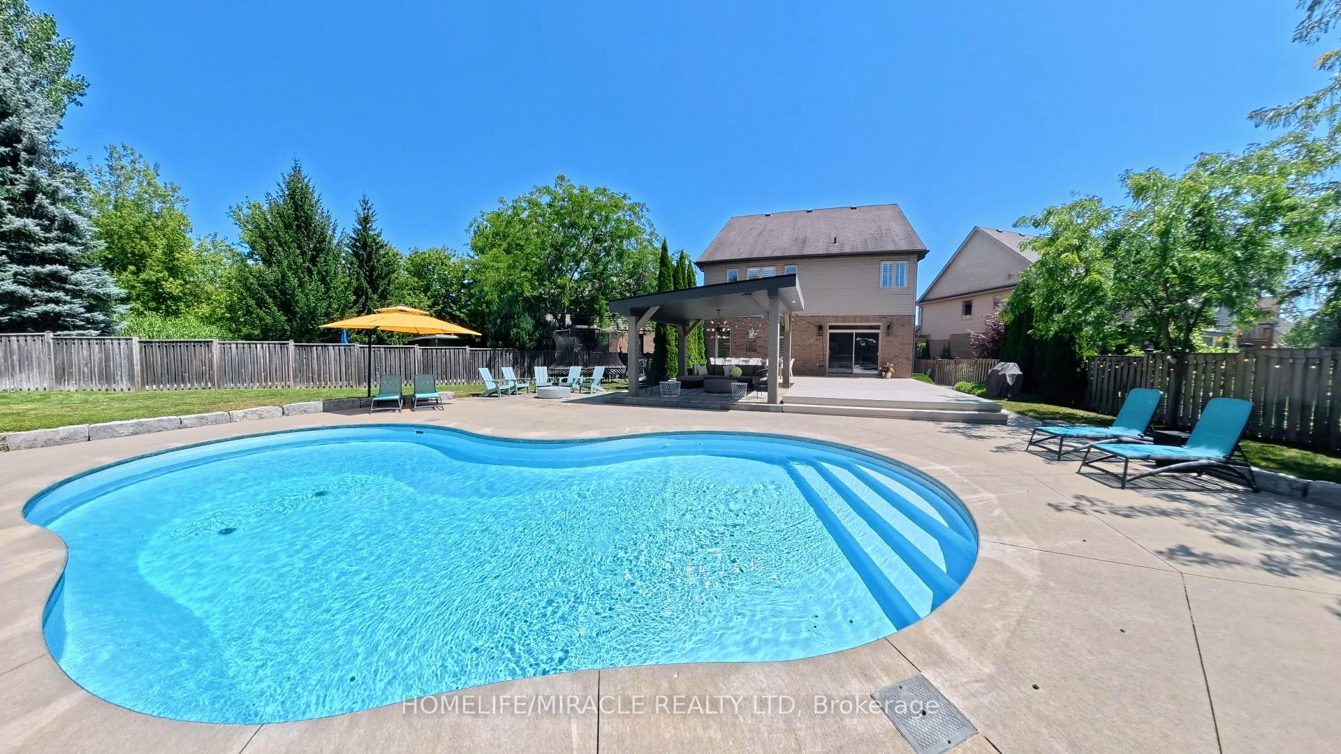 Photo 89 of 913 Valebrook Court, Kitchener, Grand River South — HOMEH