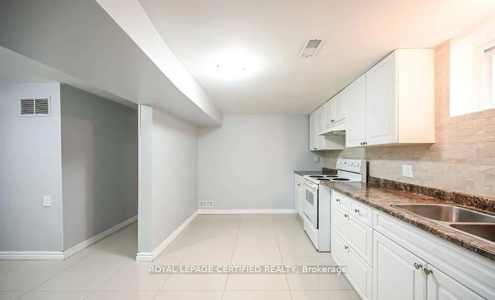Photo 14 of Unit BSMT, 40 Honeywell Drive, Hamilton, Riverdale — HOMEH