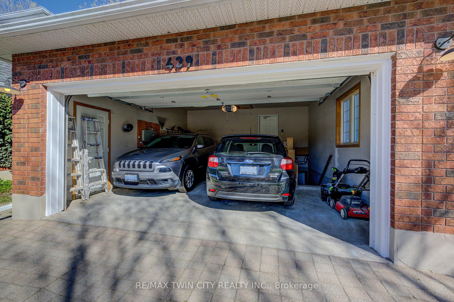 Photo 47 of 439 Northlake Drive, Waterloo, North Lakeshore — HOMEH