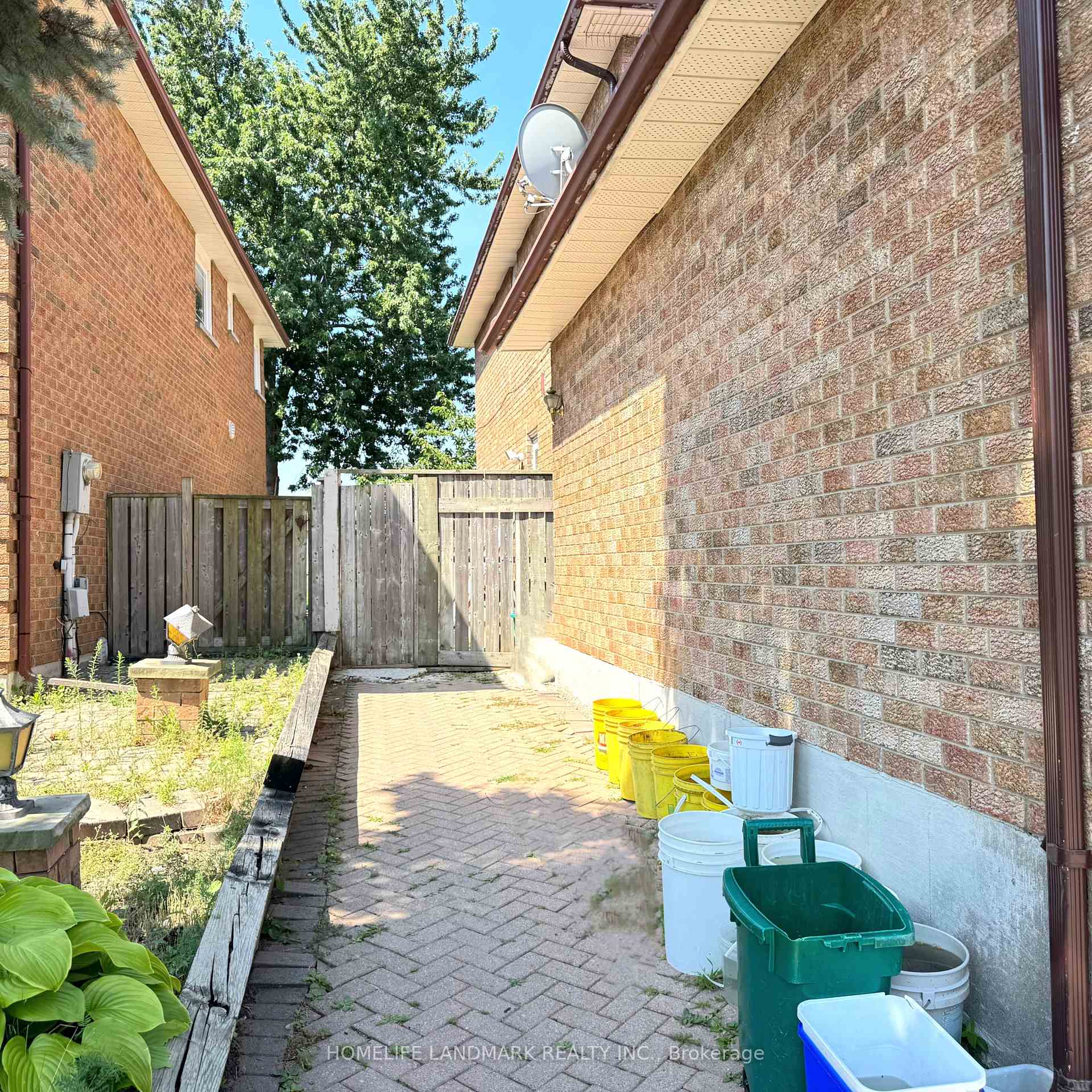 Photo 11 of Unit (Bsmt), 70 Aldergrove Drive, Markham, Milliken Mills East — HOMEH