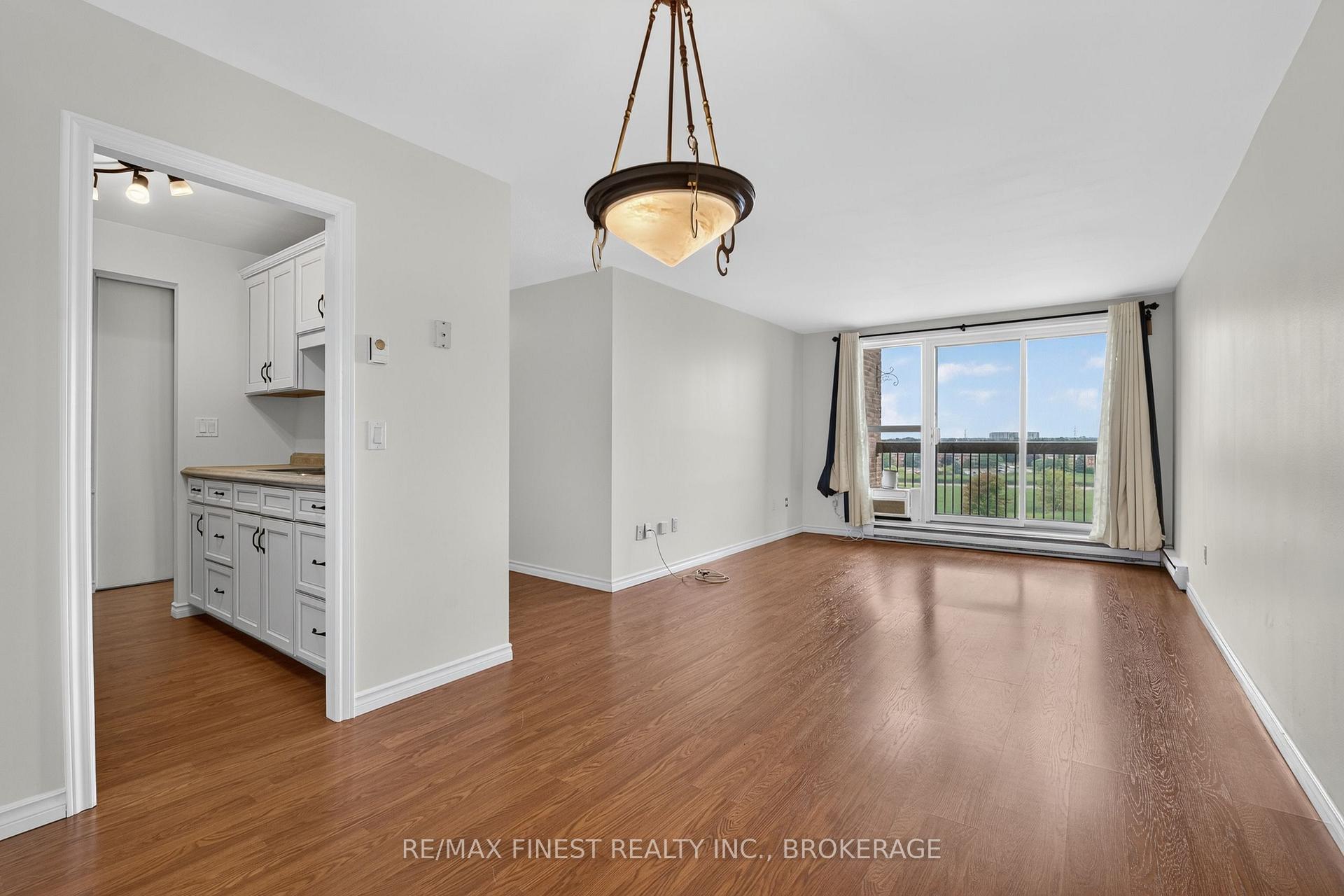 Photo 11 of Unit 602, 334 Queen Mary Road, Kingston, West of Sir John A. Blvd — HOMEH