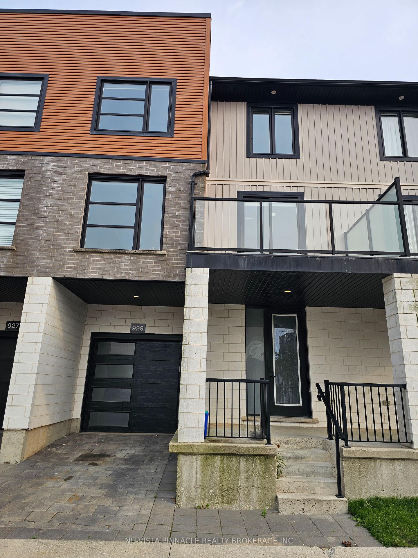 Photo 1 of 929 Sarnia Road, London, North M — HOMEH