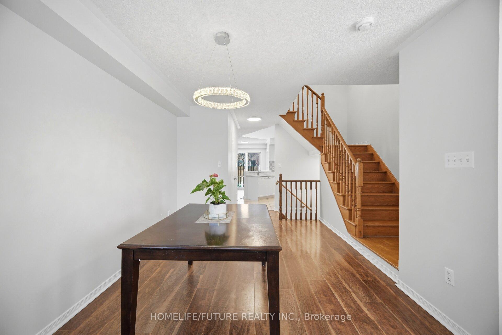 Photo 7 of 32 Laurelhurst Crescent, Vaughan, Vellore Village — HOMEH