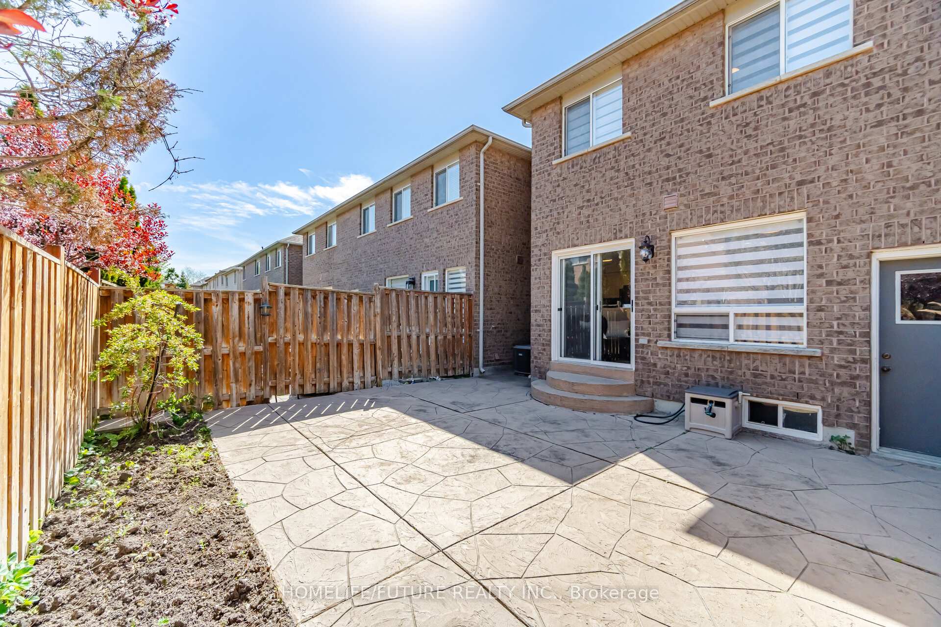 Photo 29 of 32 Laurelhurst Crescent, Vaughan, Vellore Village — HOMEH
