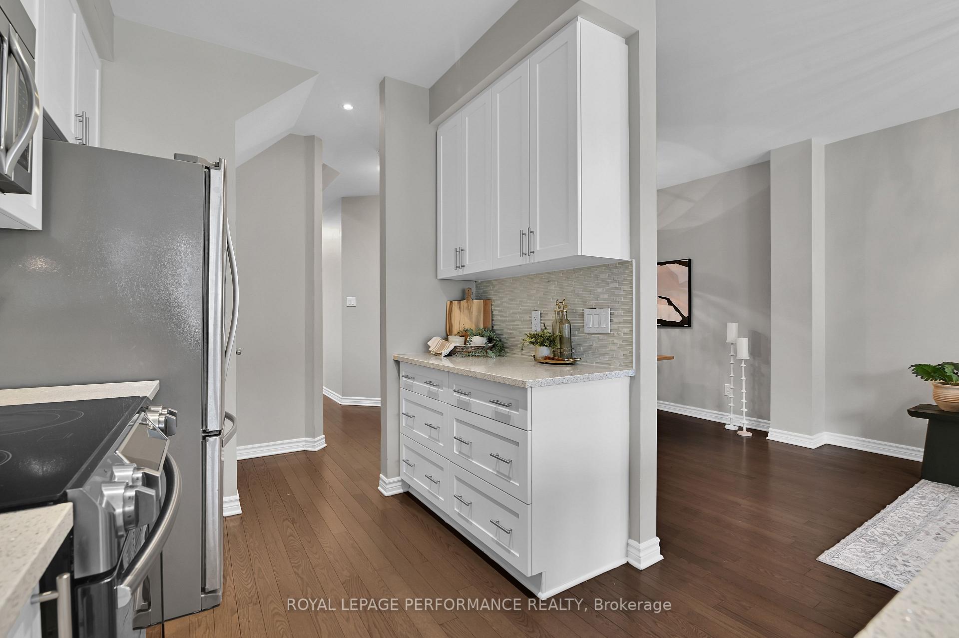 Photo 7 of 322 Fergus Crescent, Ottawa, Barrhaven - Cedargrove/Fraserdale — HOMEH