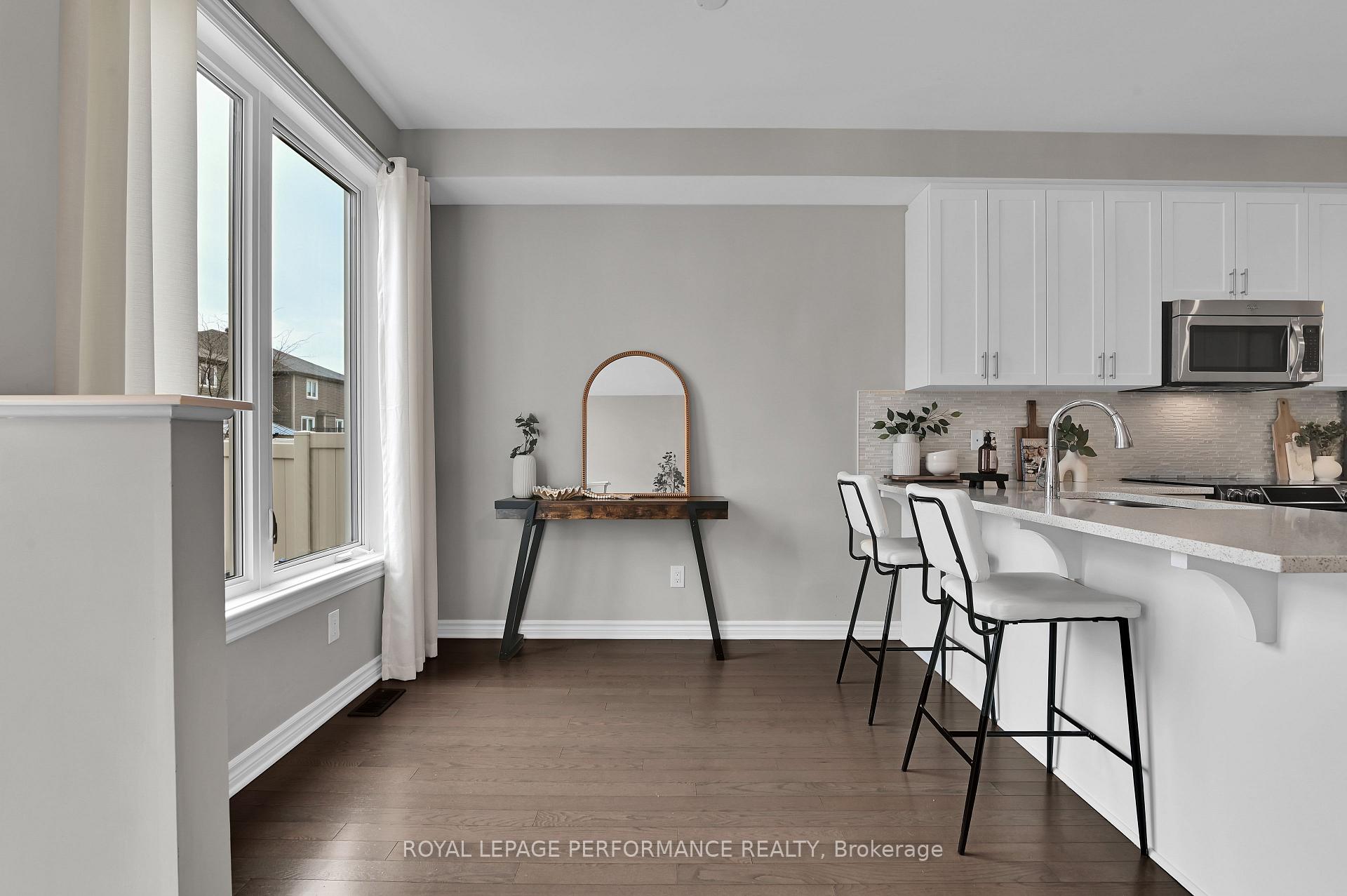 Photo 11 of 322 Fergus Crescent, Ottawa, Barrhaven - Cedargrove/Fraserdale — HOMEH