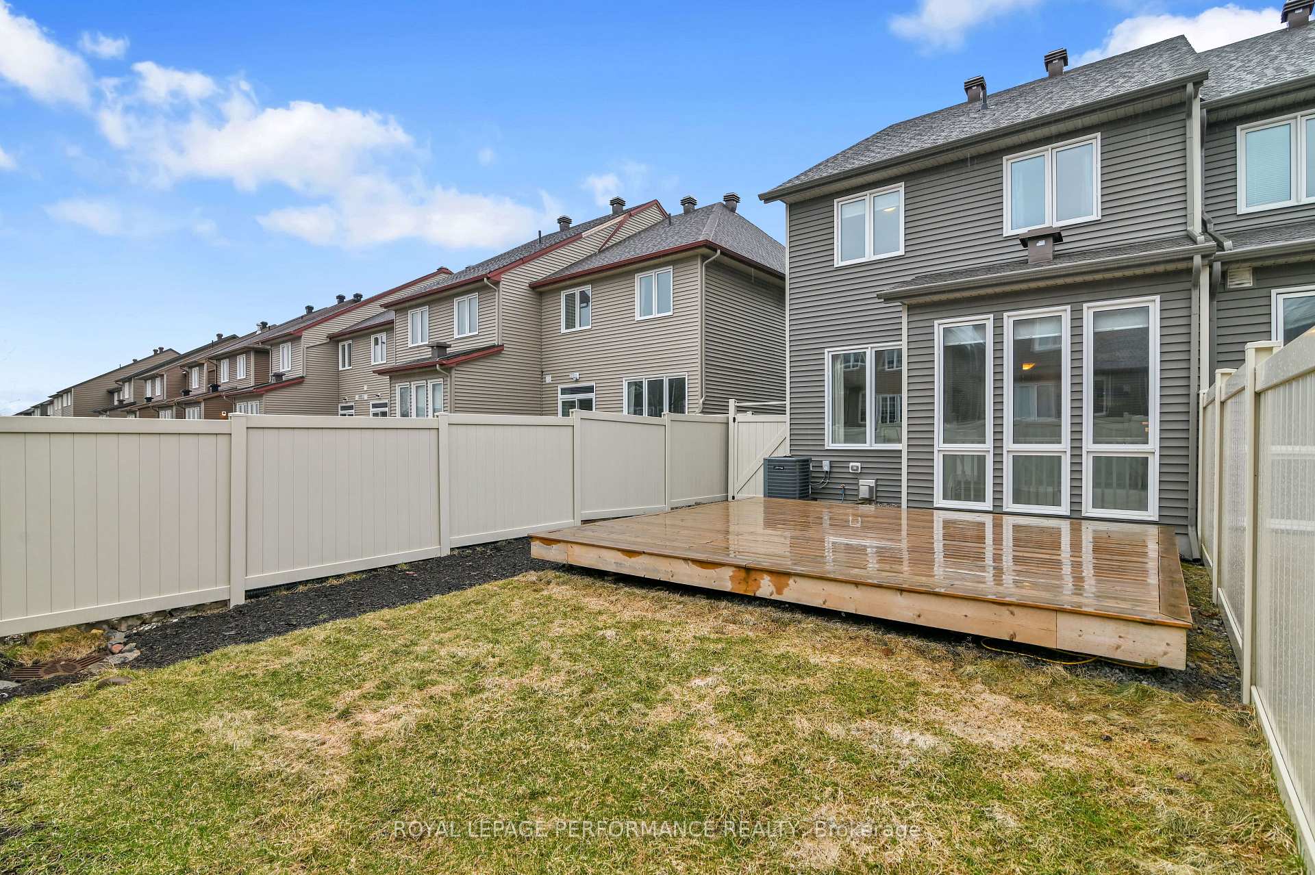 Photo 36 of 322 Fergus Crescent, Ottawa, Barrhaven - Cedargrove/Fraserdale — HOMEH