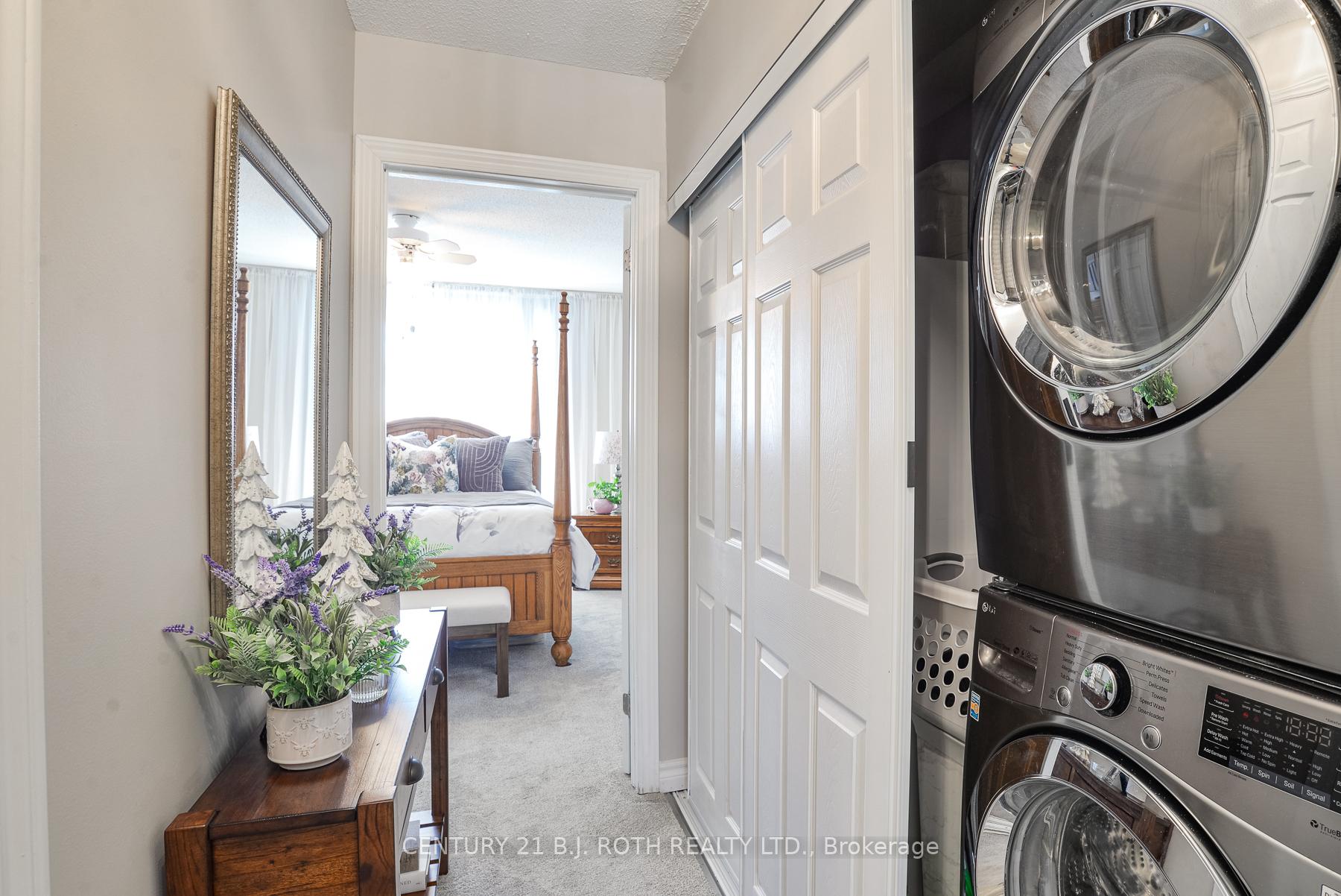 Photo 17 of Unit Unit 4, 4 Paradise Boulevard, Ramara, Rural Ramara — HOMEH
