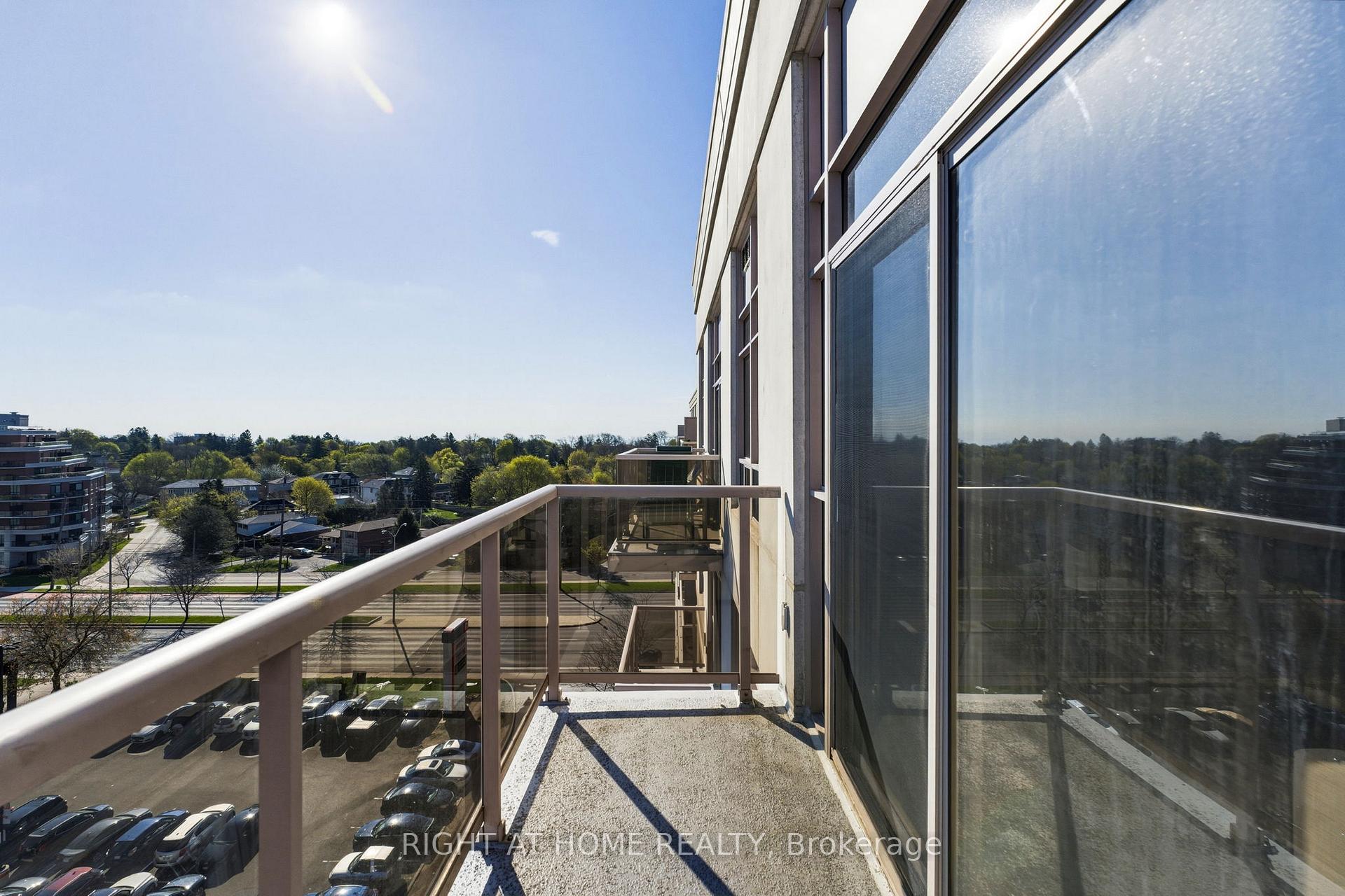 Photo 10 of Unit PH01, 3650 Kingston Road, Scarborough, Scarborough Village — HOMEH