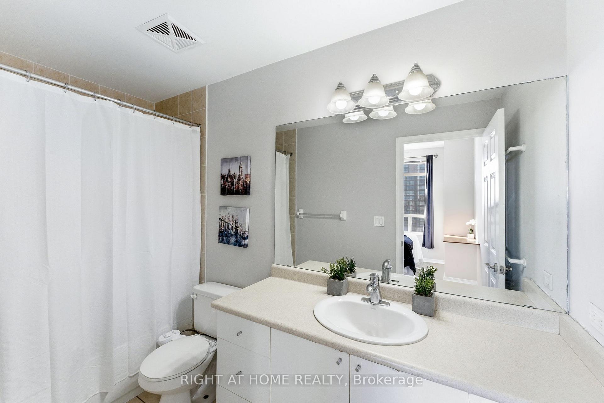 Photo 20 of Unit PH01, 3650 Kingston Road, Scarborough, Scarborough Village — HOMEH