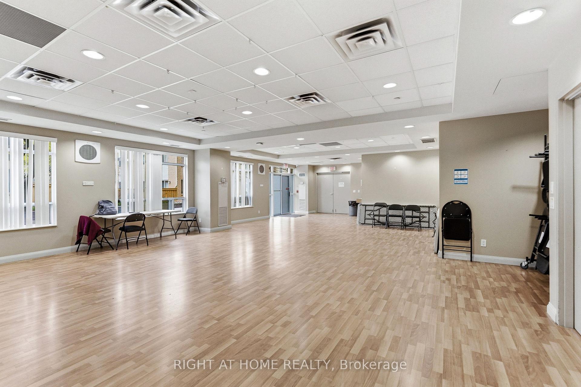 Photo 30 of Unit PH01, 3650 Kingston Road, Scarborough, Scarborough Village — HOMEH