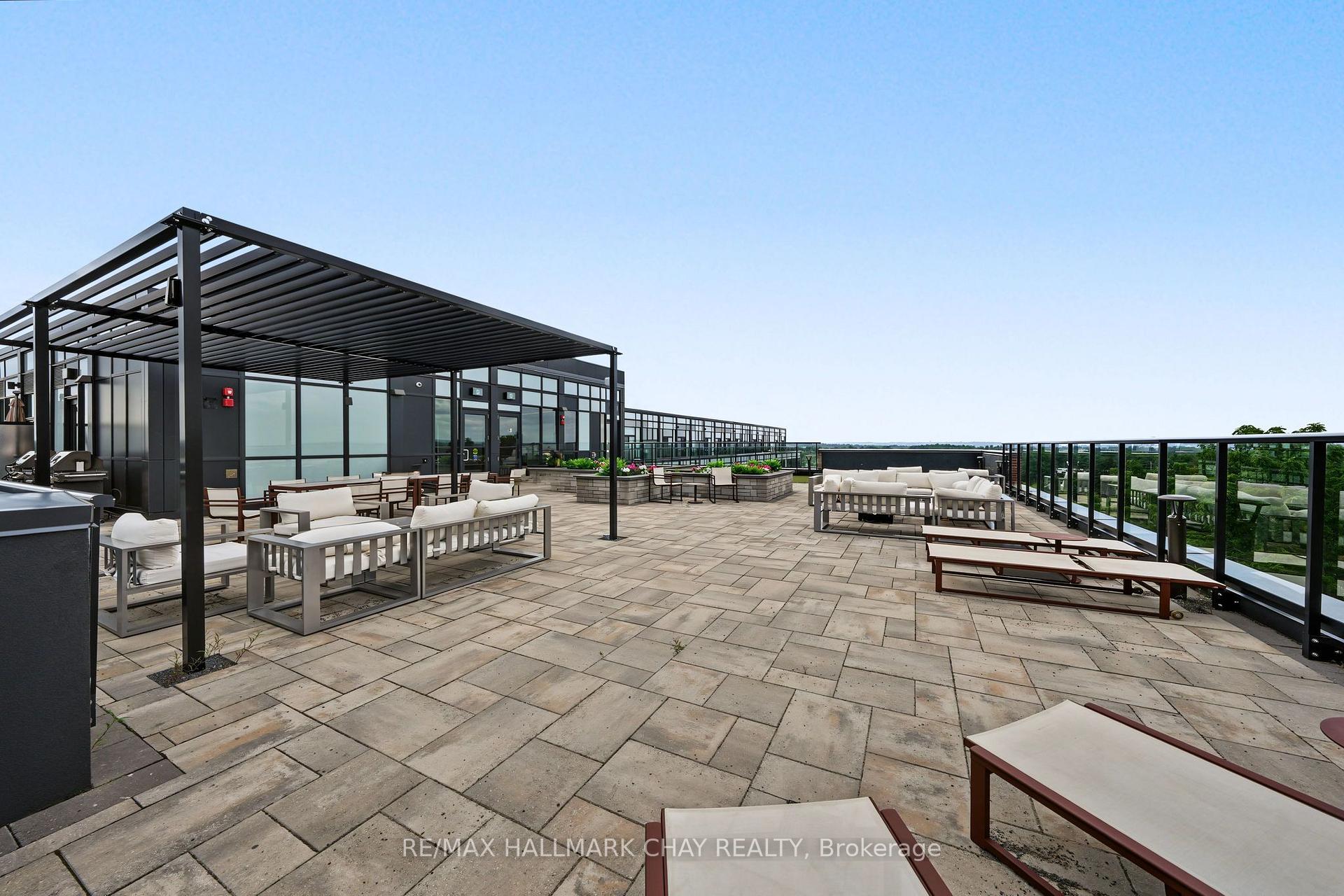 Photo 25 of Unit 418, 681 Yonge Street, Barrie, Painswick South — HOMEH