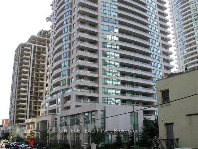 Front of Unit 1009, 23 Hollywood Avenue