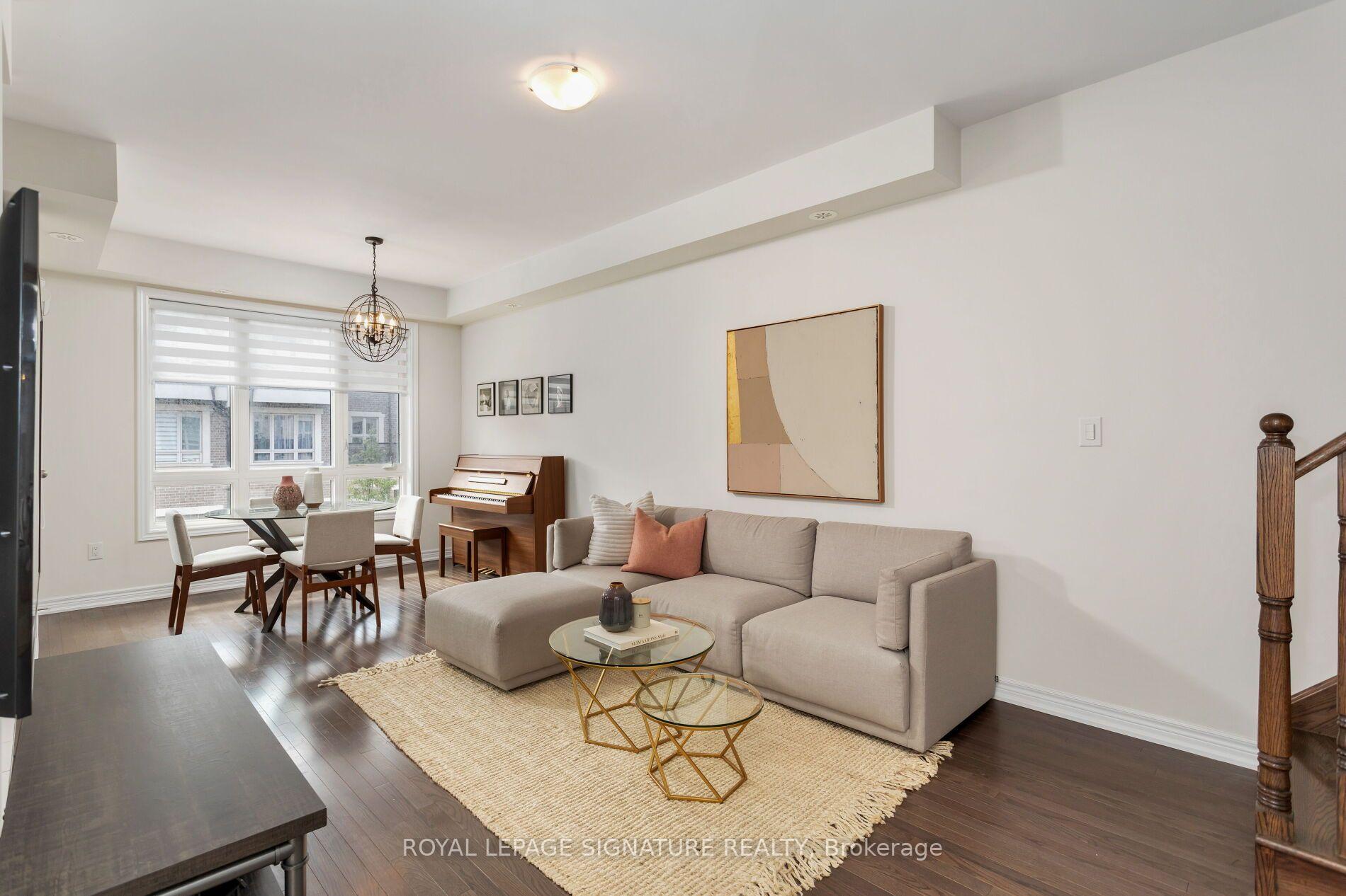 Photo 15 of Unit 18, 105 Kayla Crescent, Vaughan, Maple — HOMEH