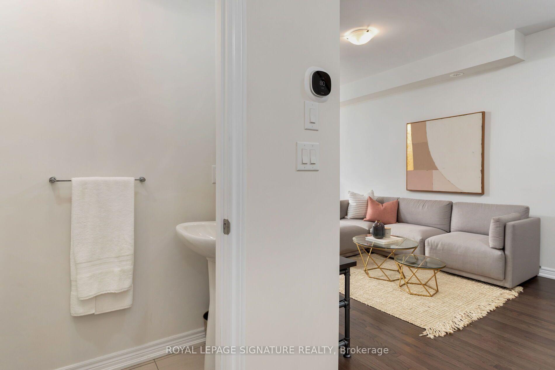 Photo 21 of Unit 18, 105 Kayla Crescent, Vaughan, Maple — HOMEH