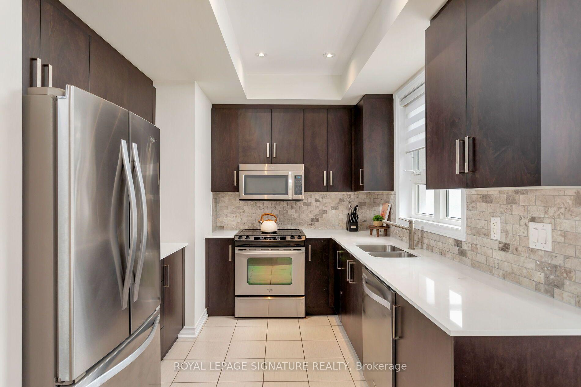 Photo 47 of Unit 18, 105 Kayla Crescent, Vaughan, Maple — HOMEH