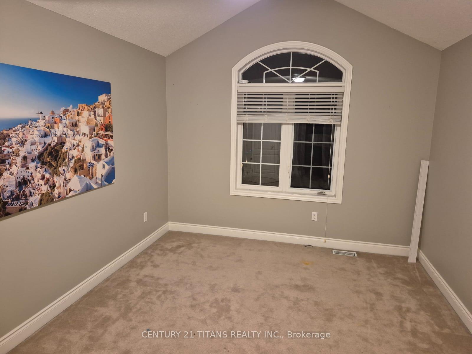 Photo 16 of 170 Tawny Crescent, Oakville, Bronte — HOMEH
