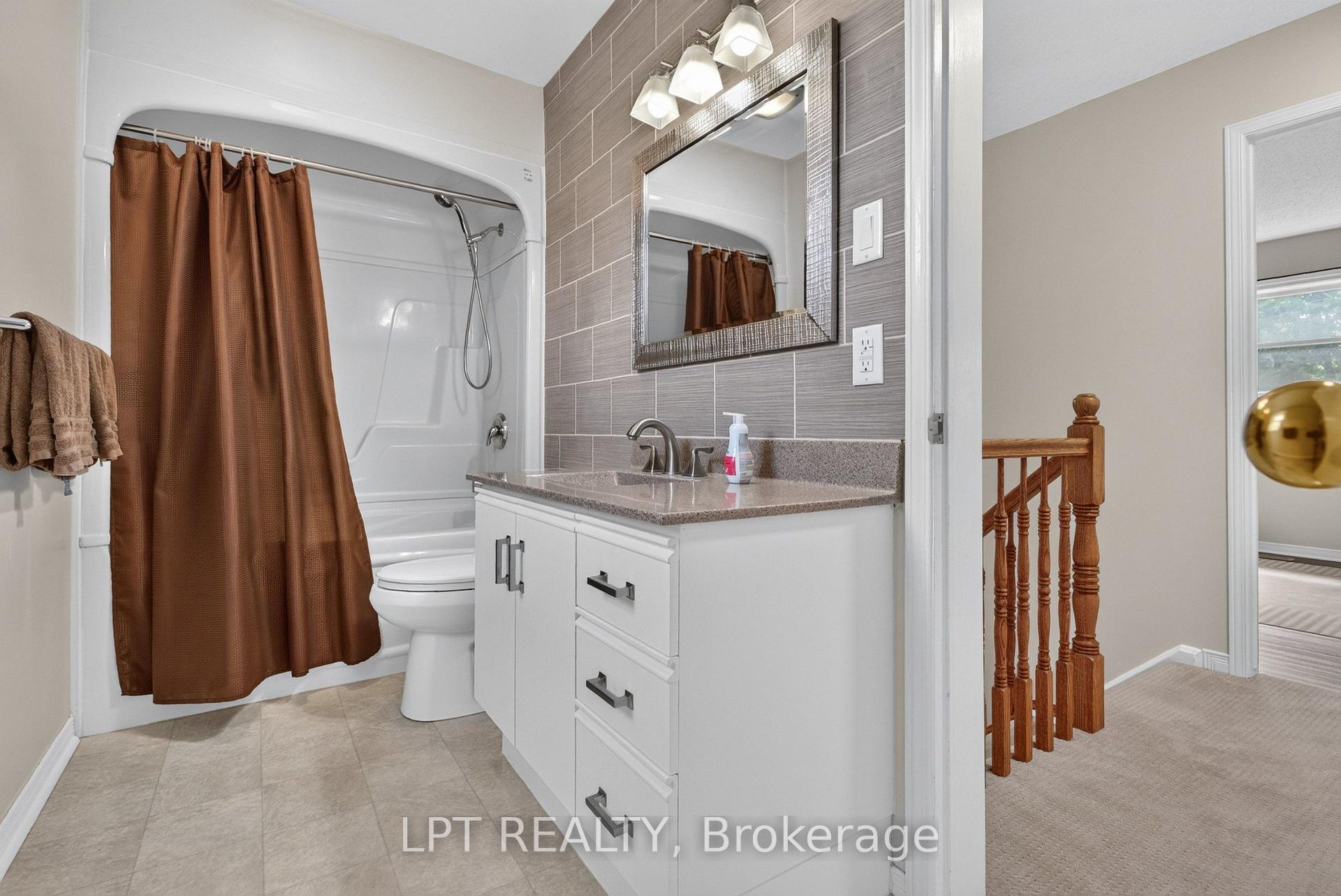 Photo 22 of 56 Victor Street, Ottawa, Stittsville (Central) — HOMEH