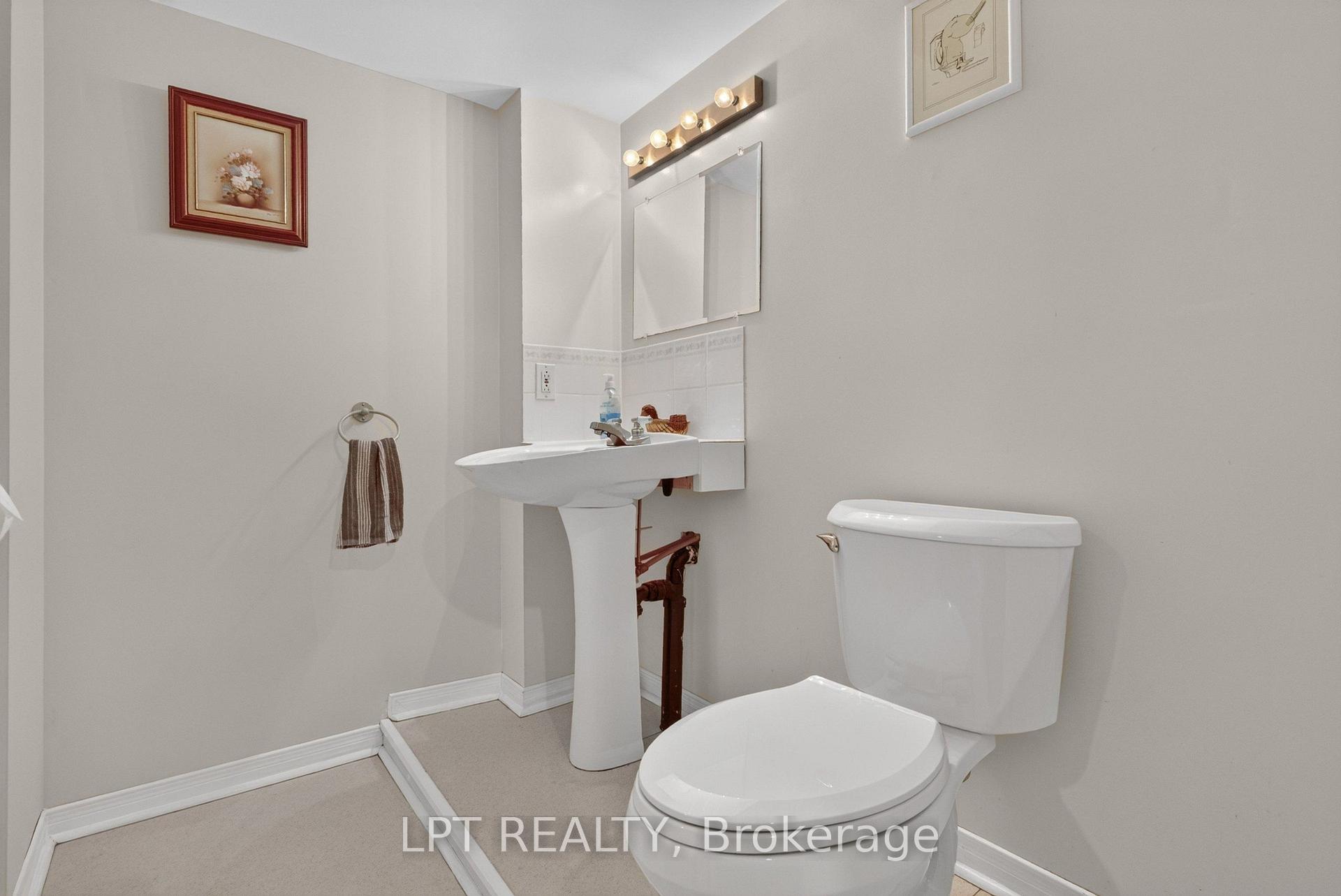Photo 34 of 56 Victor Street, Ottawa, Stittsville (Central) — HOMEH