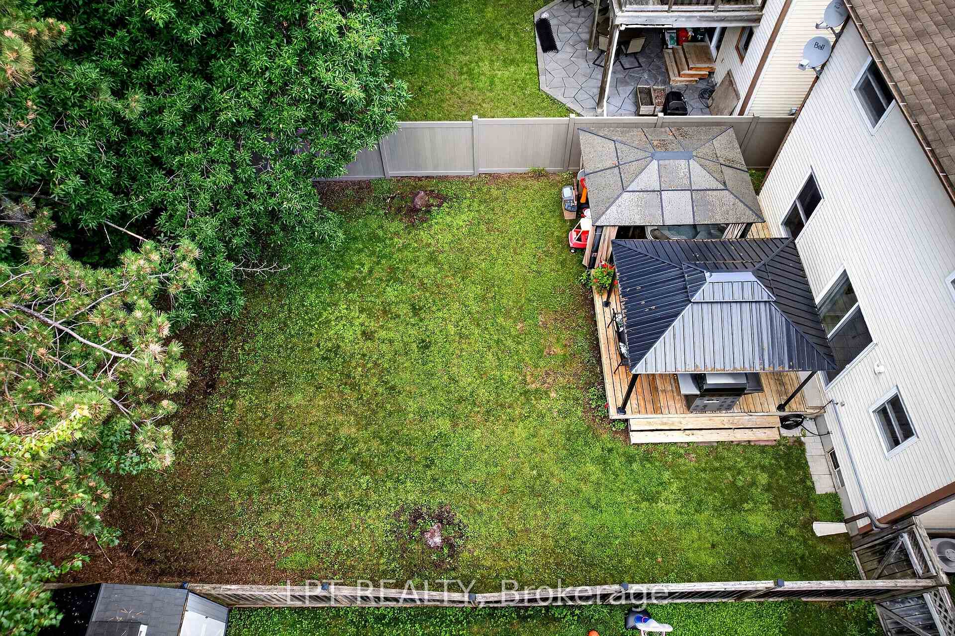Photo 44 of 56 Victor Street, Ottawa, Stittsville (Central) — HOMEH