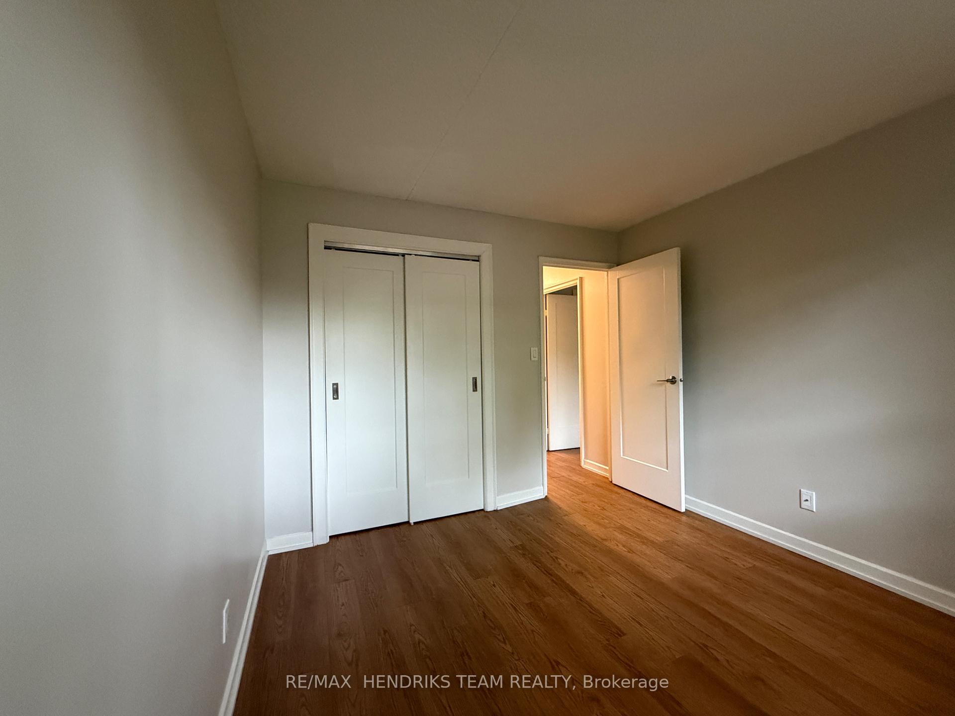 Photo 8 of Unit 210, 234 Oakdale Avenue, St. Catharines, E. Chester — HOMEH