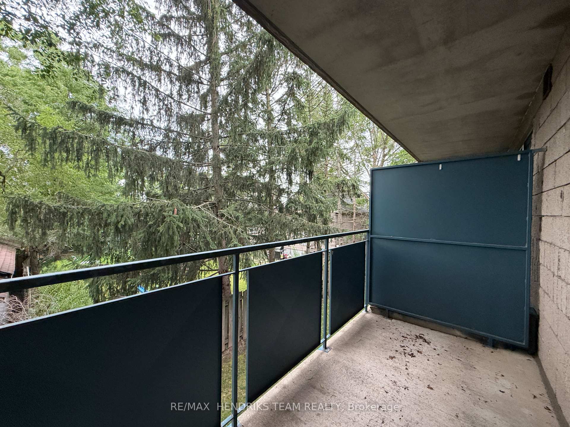 Photo 10 of Unit 210, 234 Oakdale Avenue, St. Catharines, E. Chester — HOMEH
