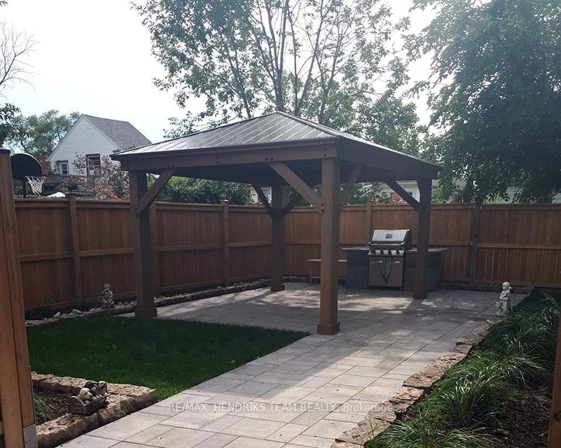 Photo 13 of Unit 210, 234 Oakdale Avenue, St. Catharines, E. Chester — HOMEH