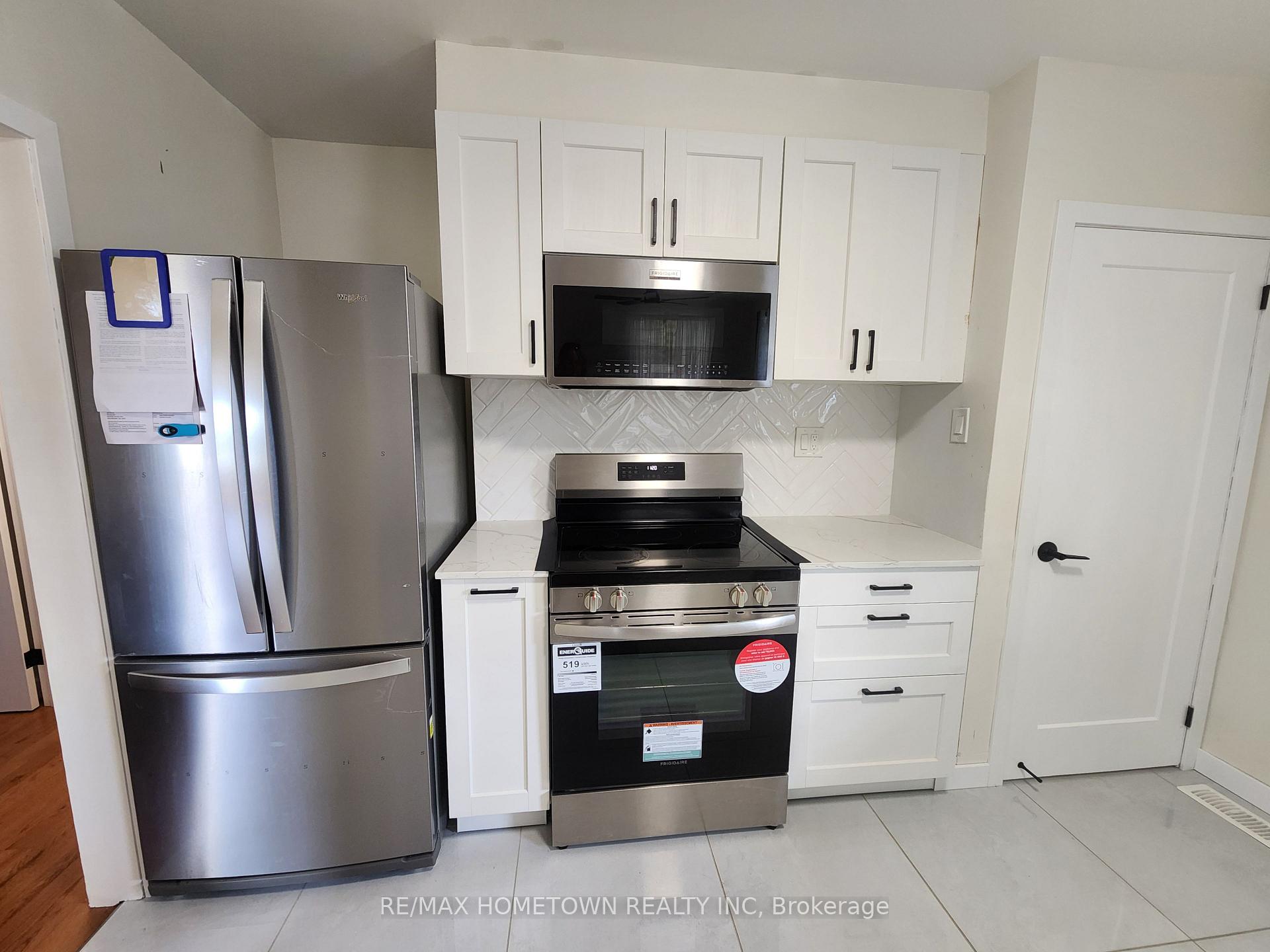 Photo 9 of 1124 Fourth Street E, Cornwall, Cornwall — HOMEH