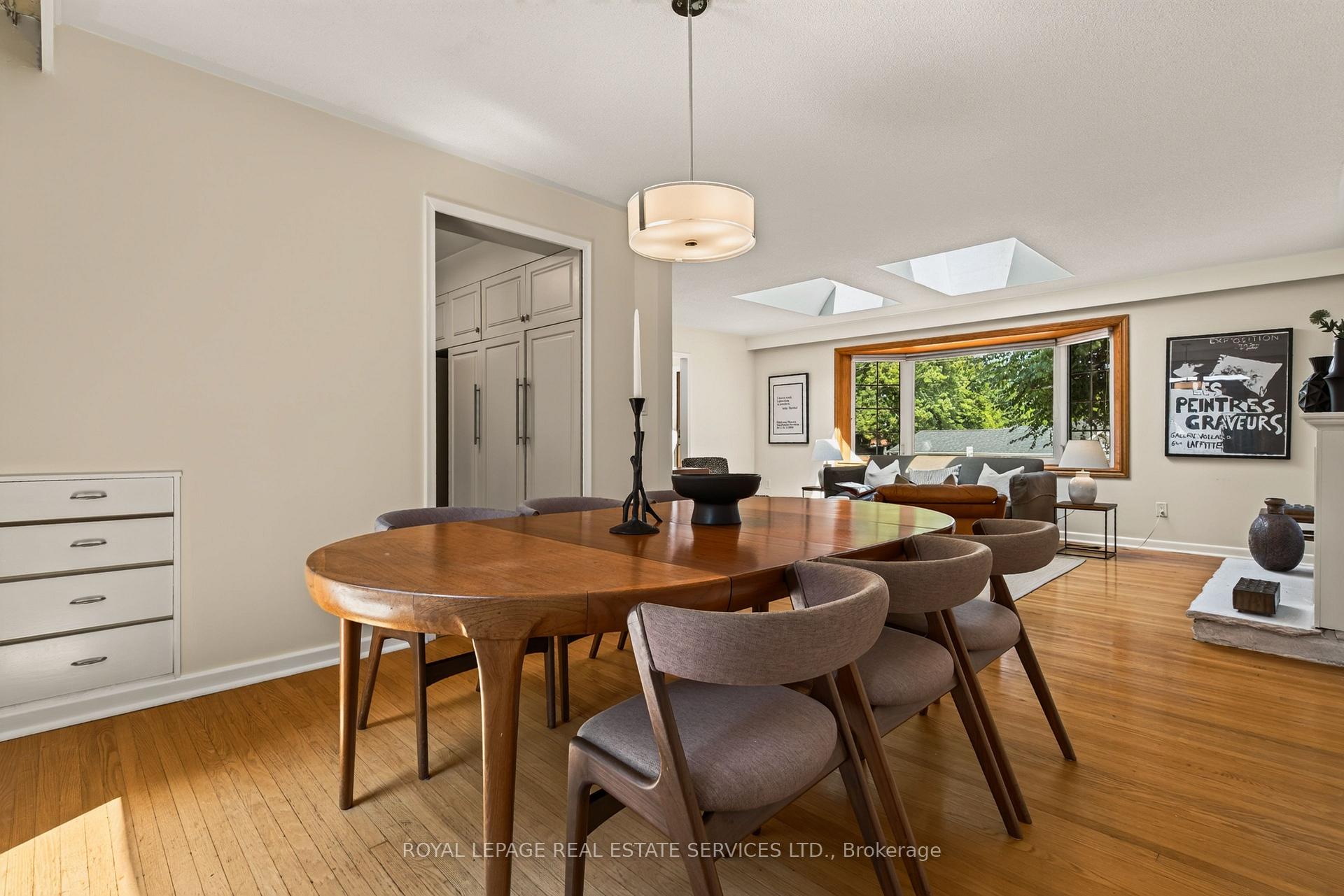 Photo 16 of 17 Lynndale Drive, Hamilton, Dundas — HOMEH