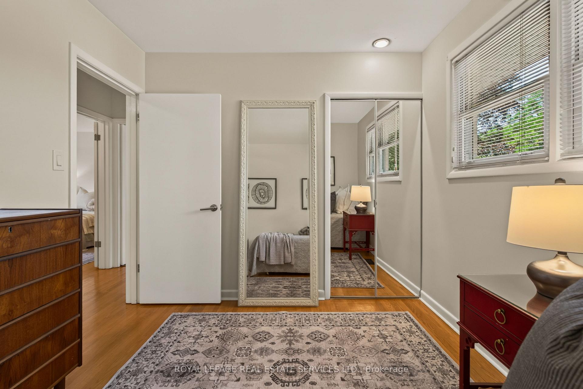 Photo 31 of 17 Lynndale Drive, Hamilton, Dundas — HOMEH