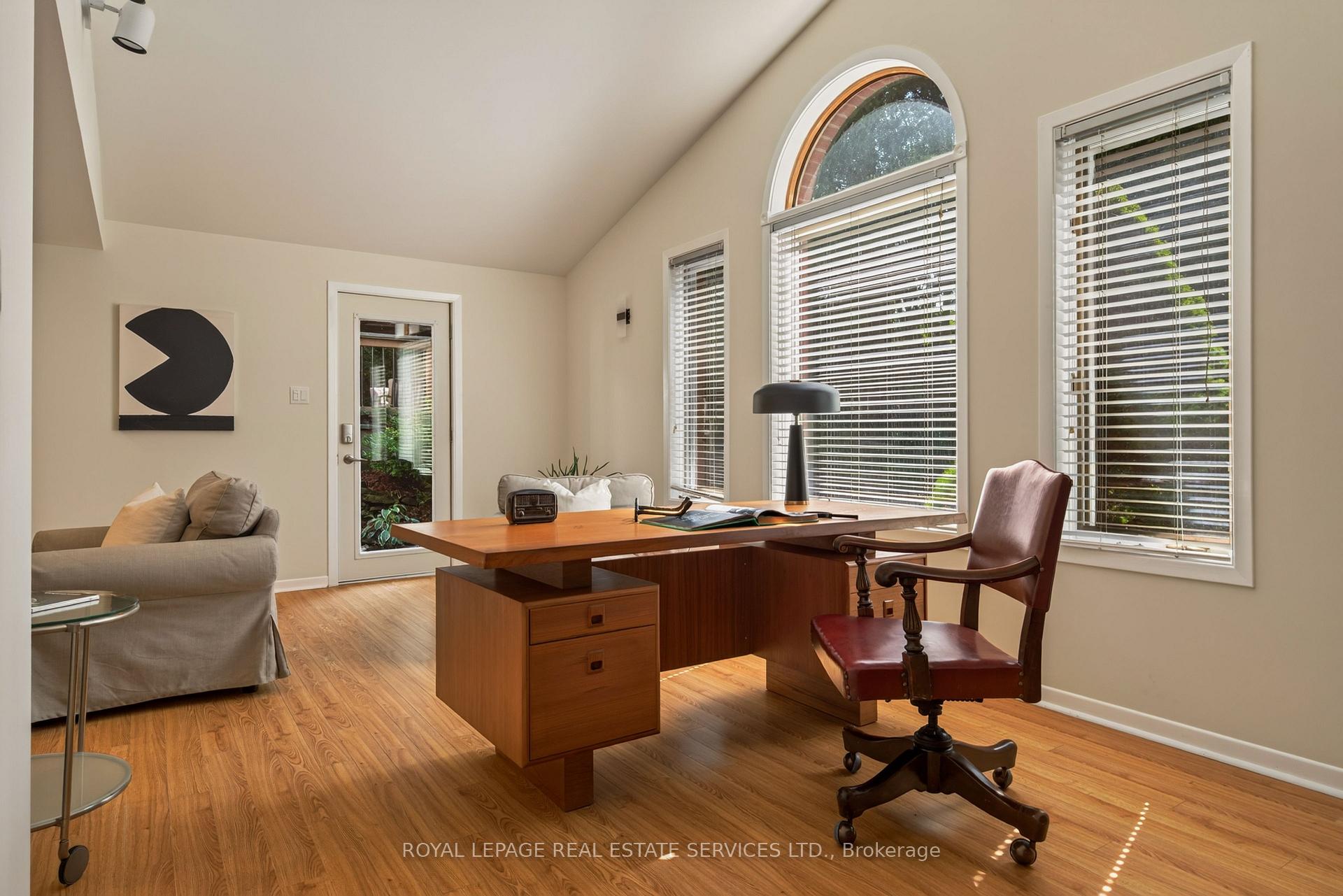 Photo 57 of 17 Lynndale Drive, Hamilton, Dundas — HOMEH