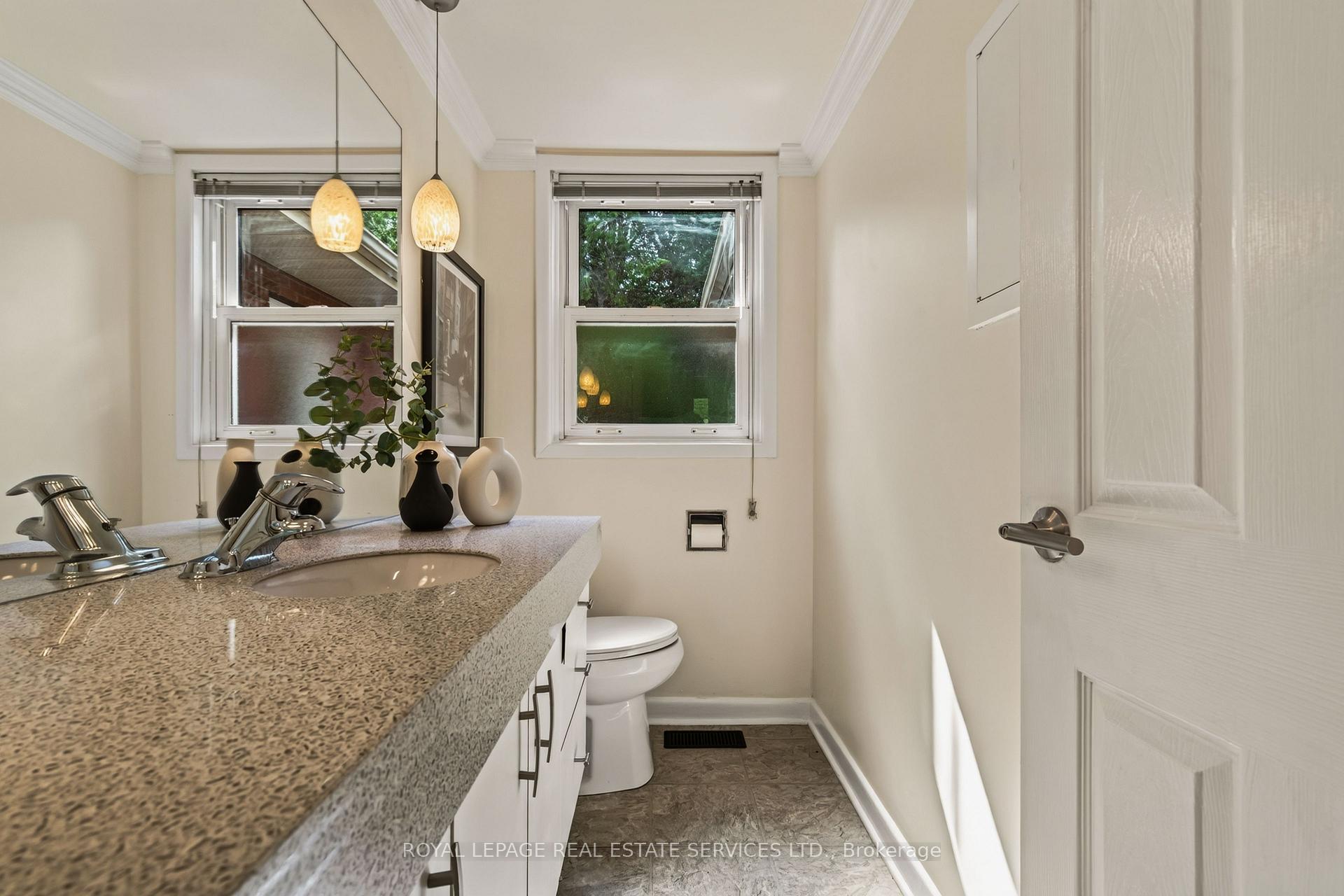Photo 60 of 17 Lynndale Drive, Hamilton, Dundas — HOMEH
