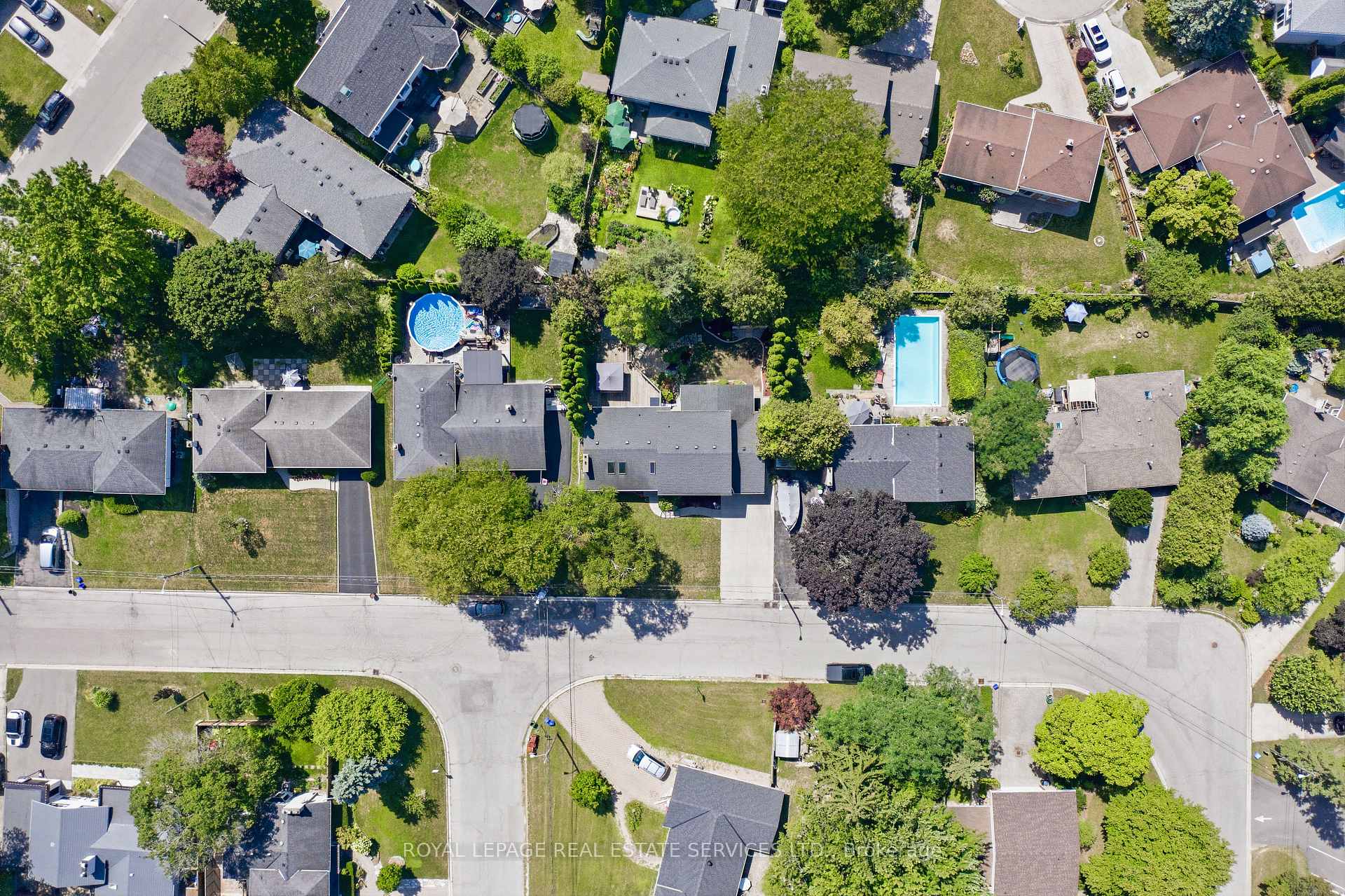Photo 73 of 17 Lynndale Drive, Hamilton, Dundas — HOMEH
