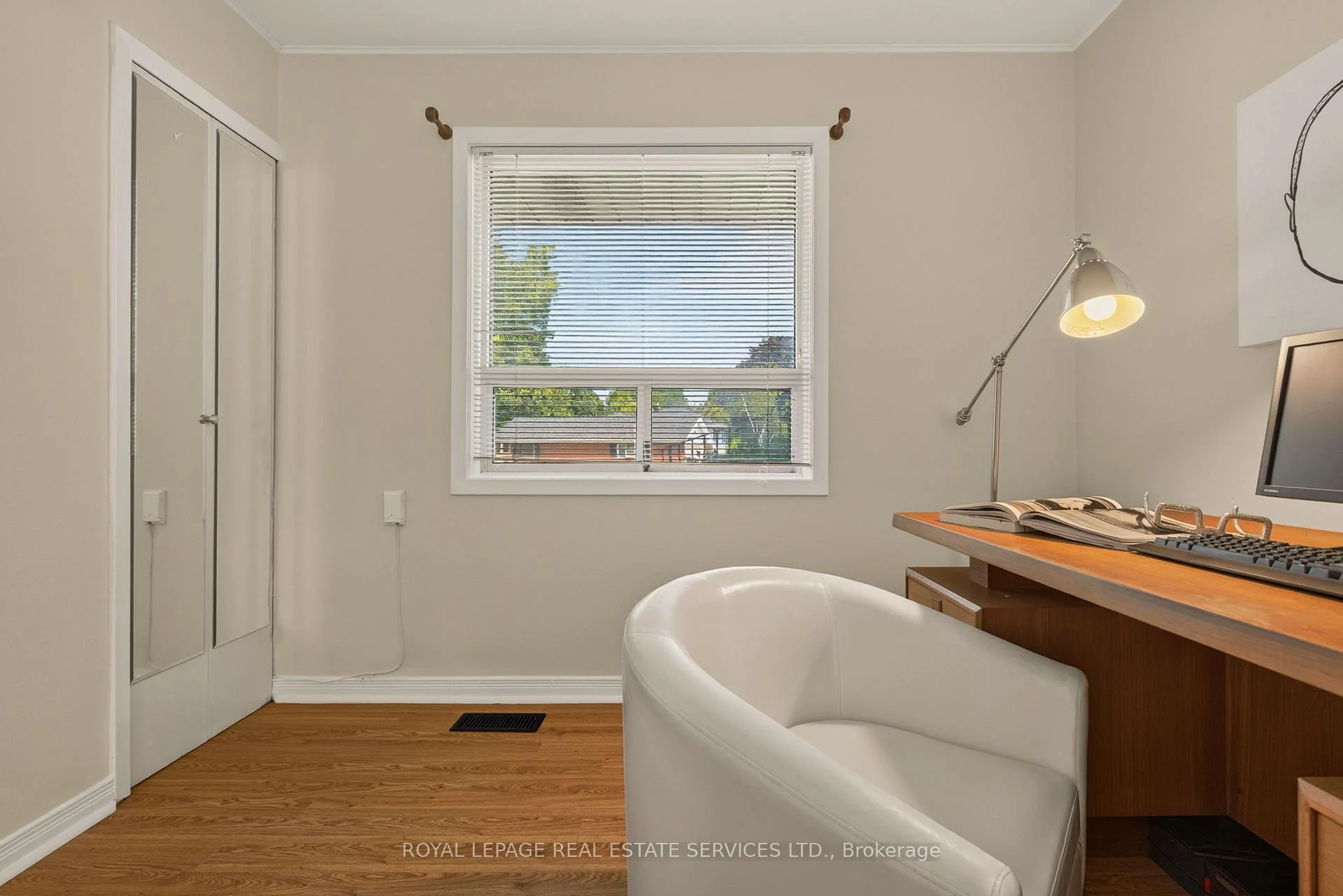Photo 47 of 17 Lynndale Drive, Hamilton, Dundas — HOMEH