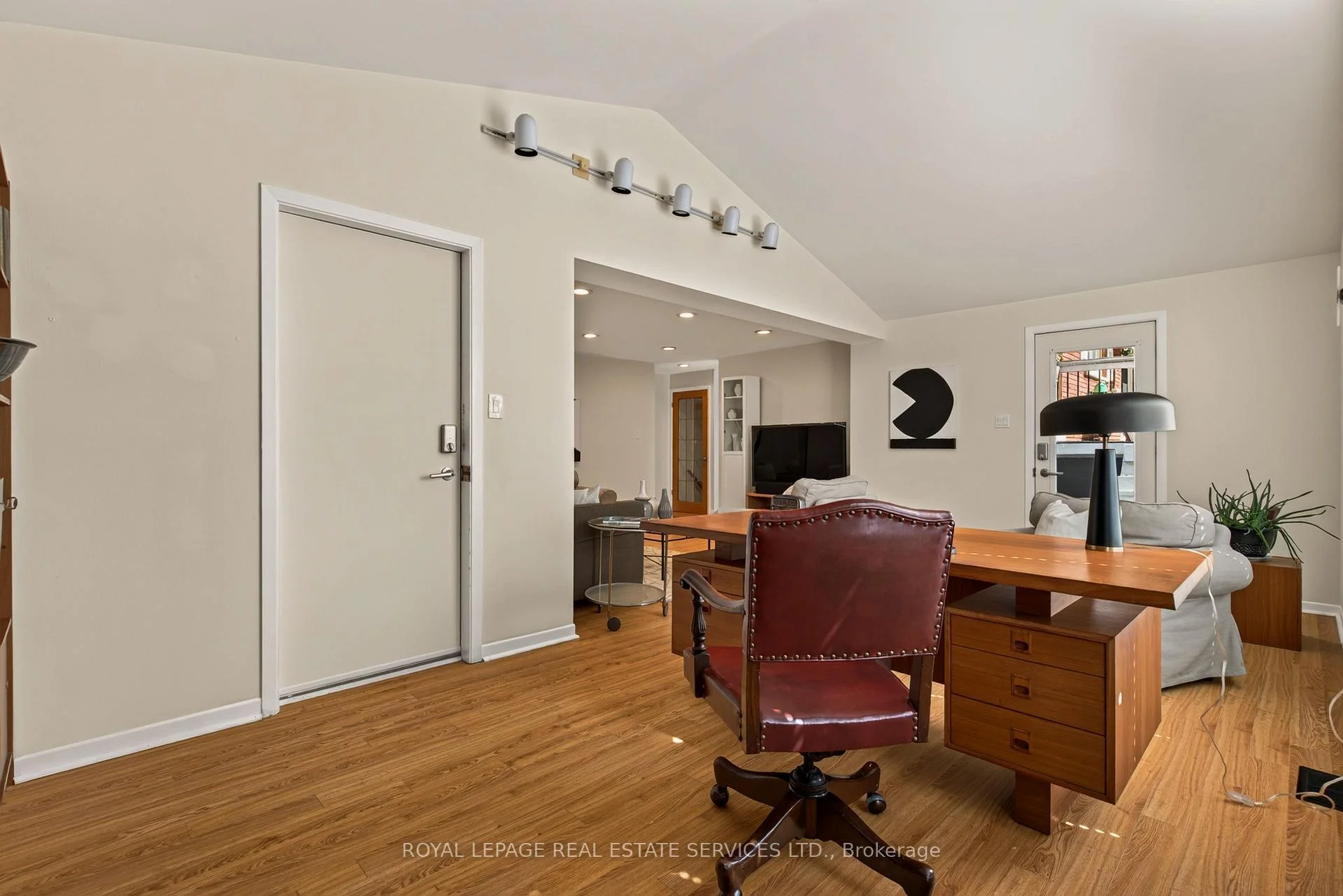 Photo 59 of 17 Lynndale Drive, Hamilton, Dundas — HOMEH