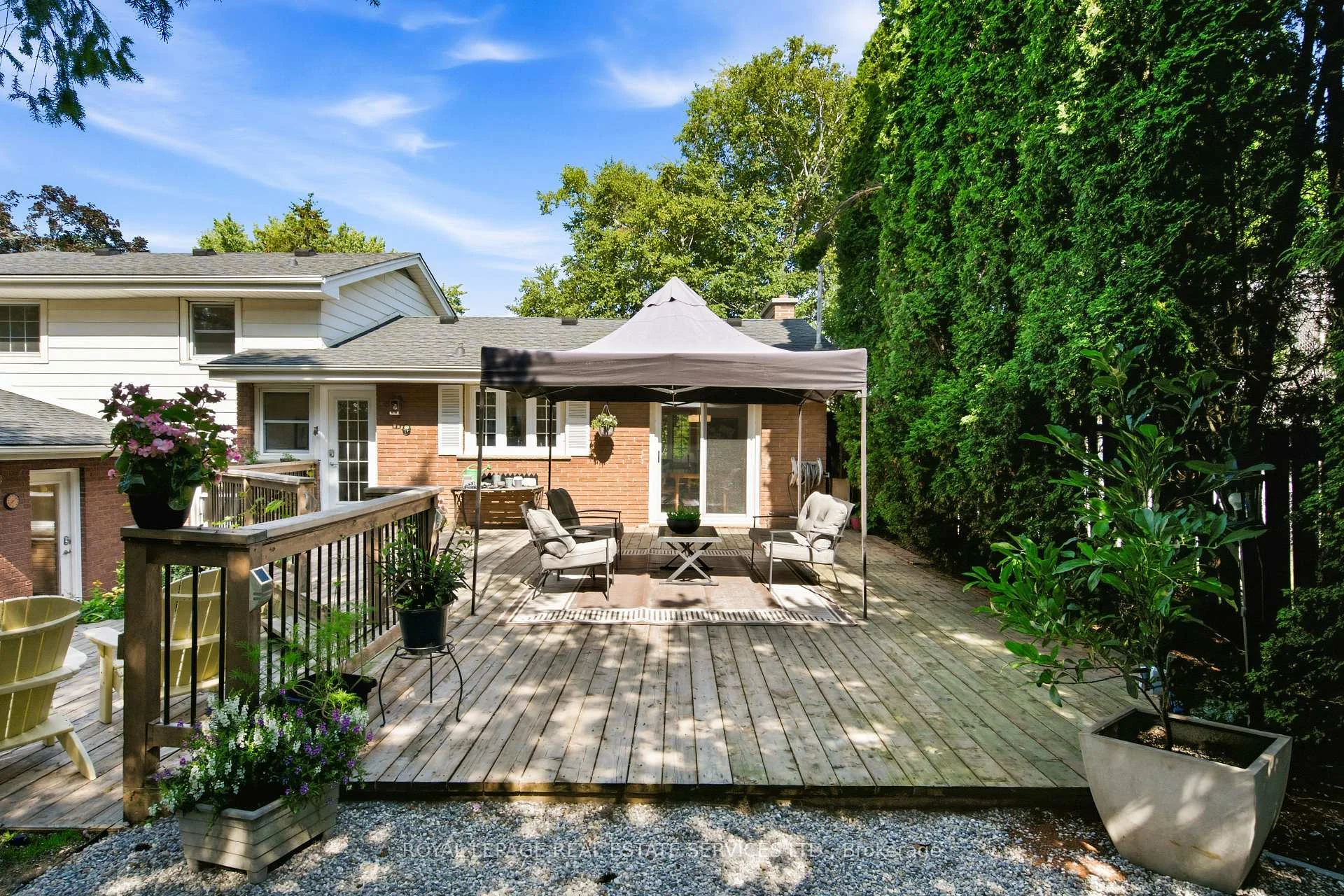 Photo 68 of 17 Lynndale Drive, Hamilton, Dundas — HOMEH