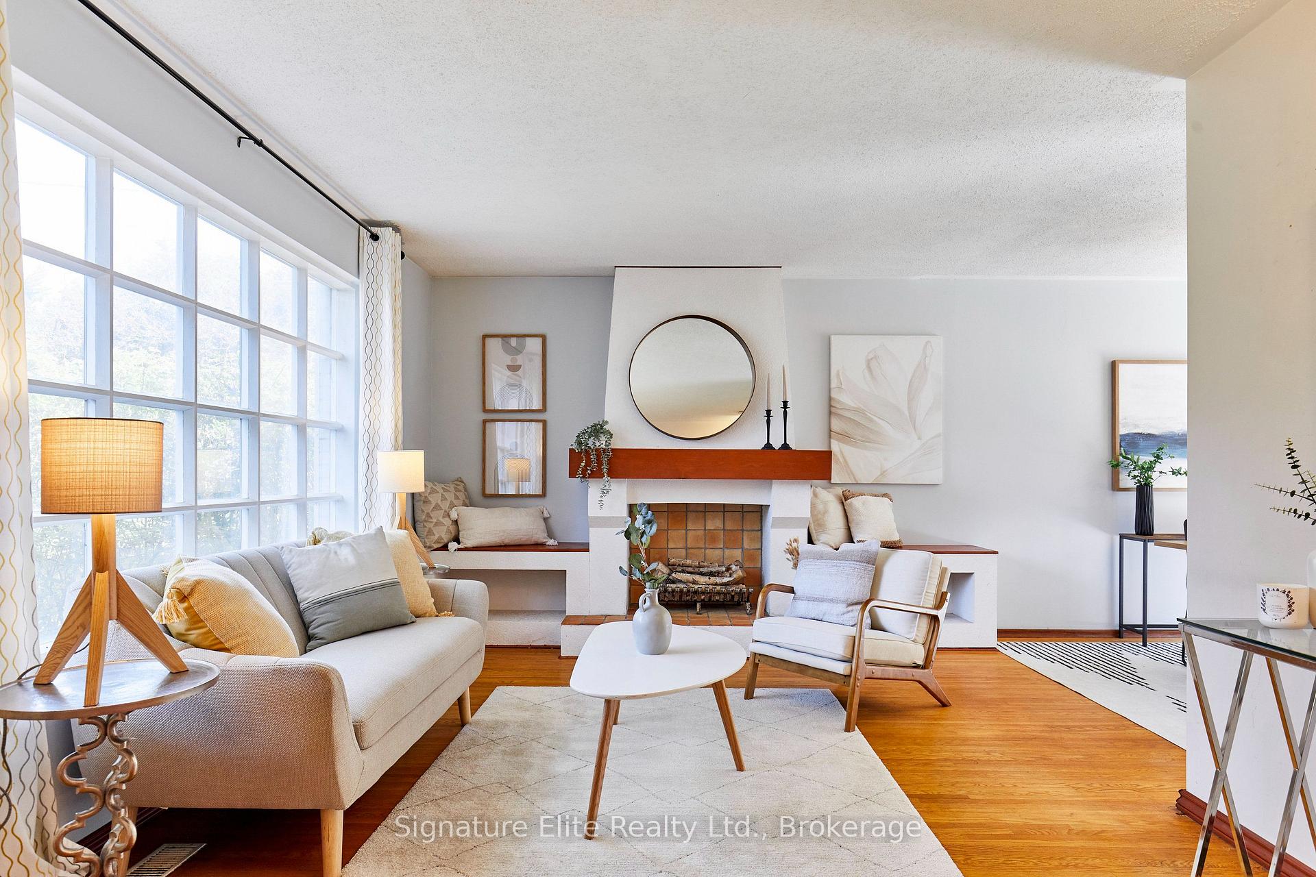 Photo 8 of 21 Marowyne Drive, North York, Don Valley Village — HOMEH