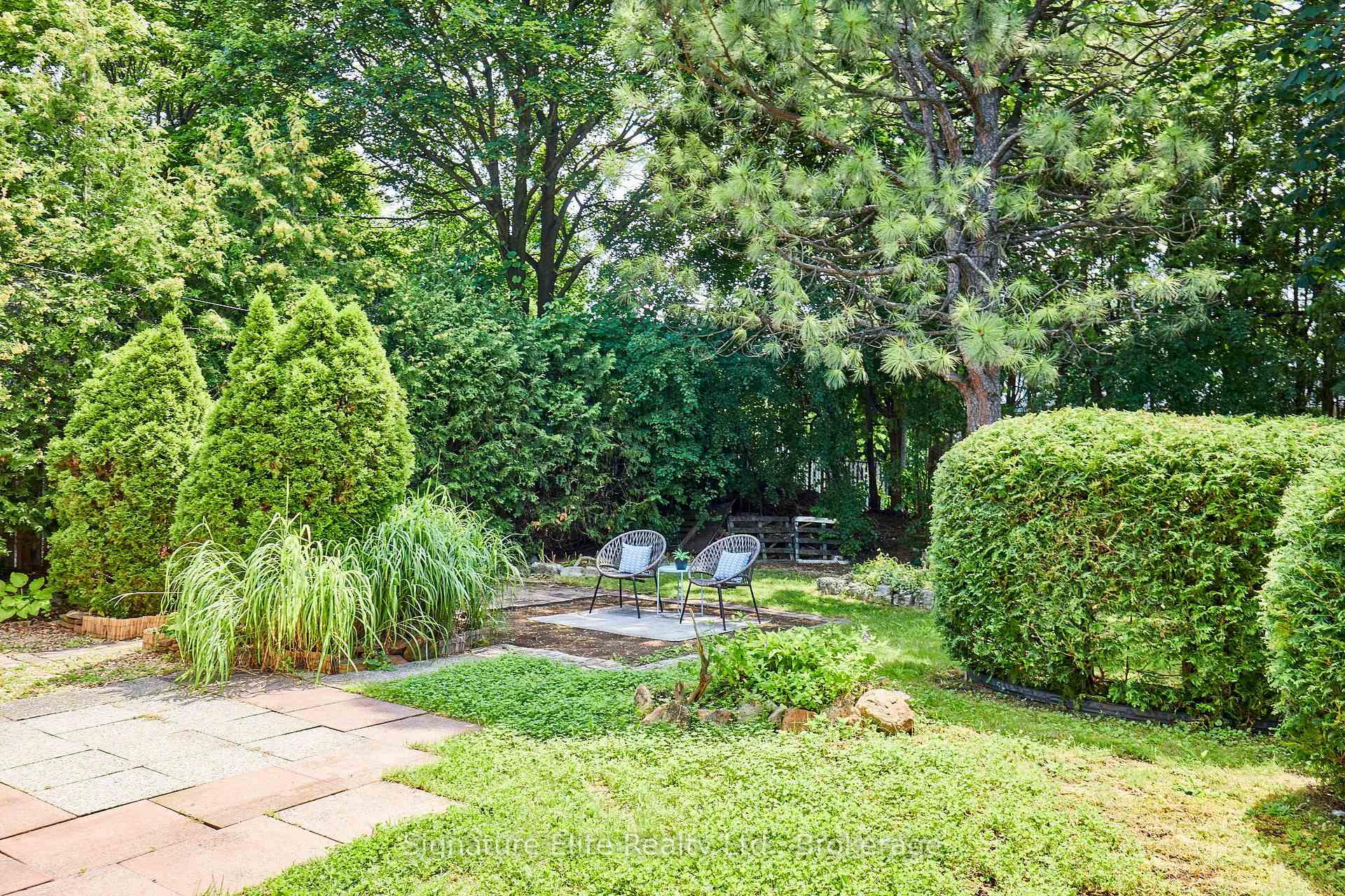 Photo 14 of 21 Marowyne Drive, North York, Don Valley Village — HOMEH