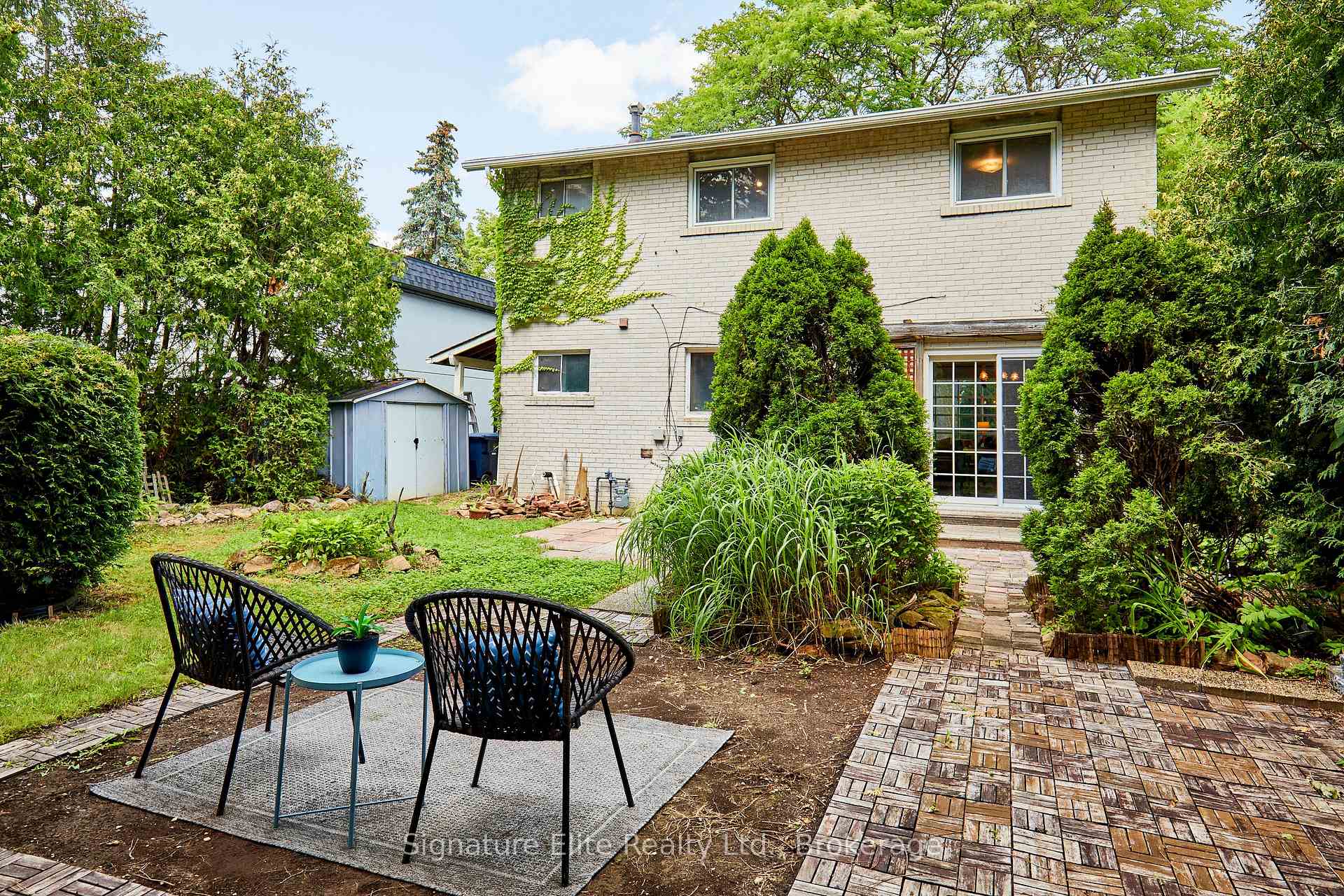 Photo 19 of 21 Marowyne Drive, North York, Don Valley Village — HOMEH