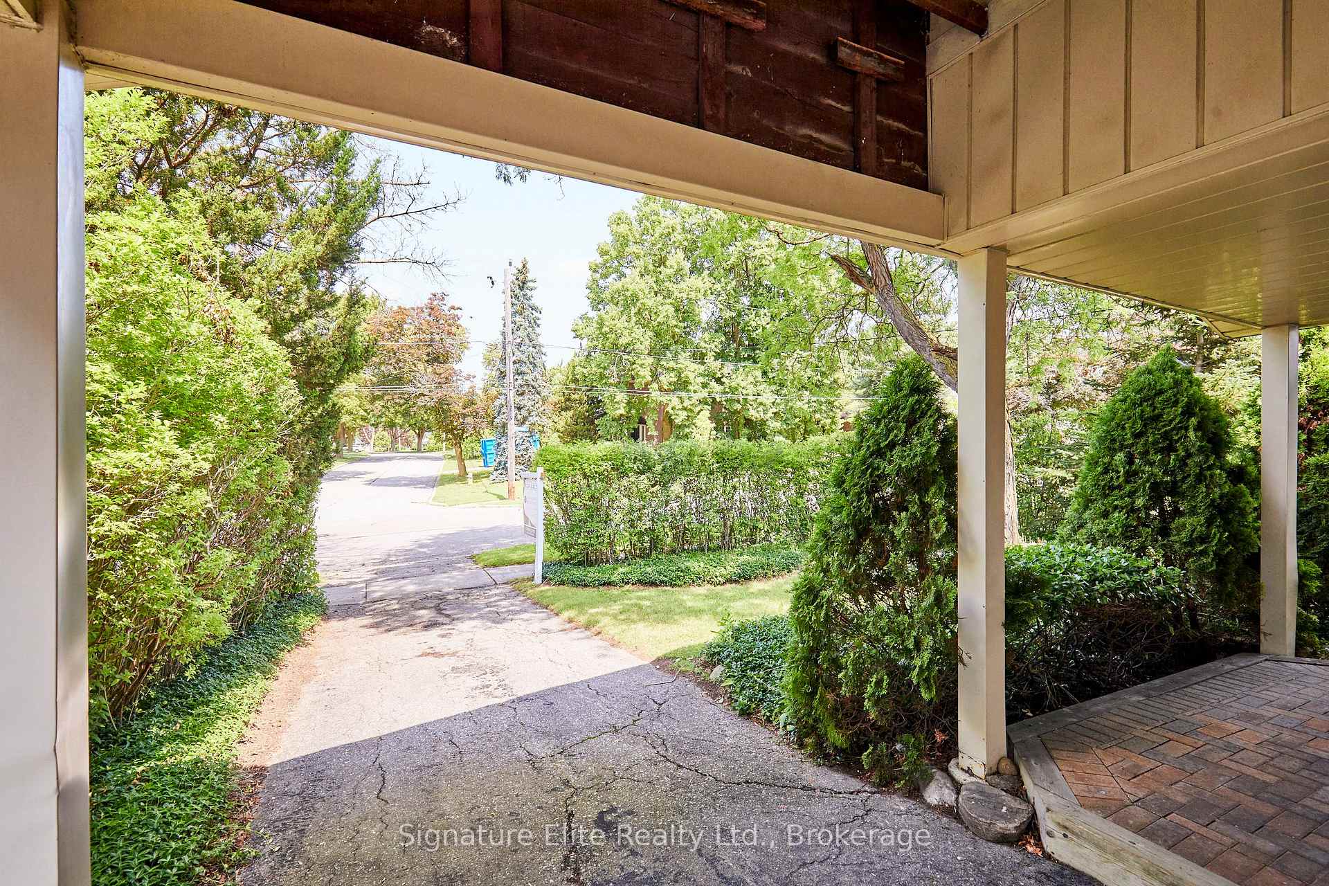 Photo 39 of 21 Marowyne Drive, North York, Don Valley Village — HOMEH