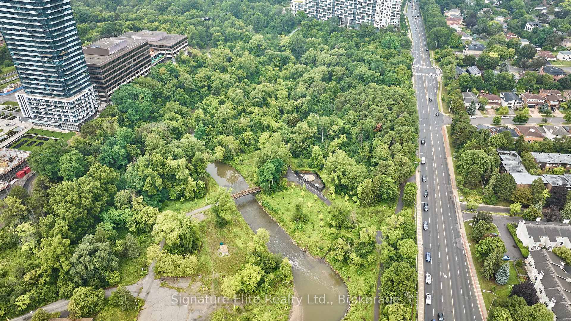 Photo 47 of 21 Marowyne Drive, North York, Don Valley Village — HOMEH