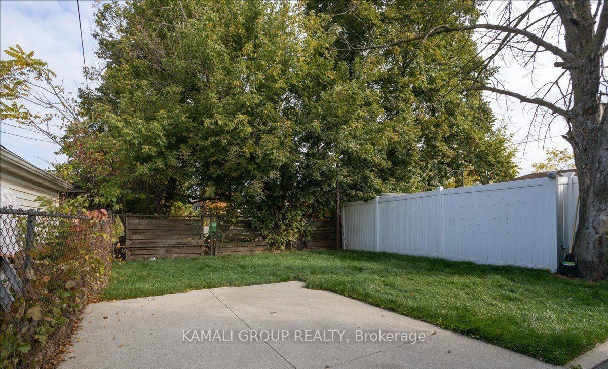 Photo 8 of Unit BSMT, 2027 Brampton Street, Hamilton, Parkview — HOMEH