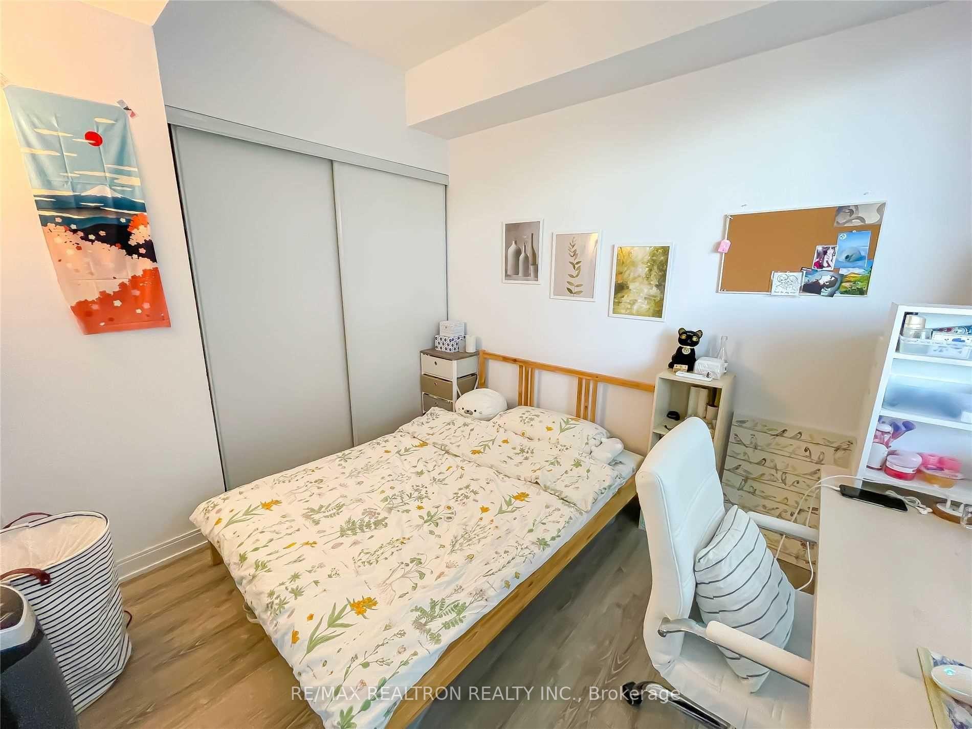 Photo 4 of Unit 2101, 42 Charles Street E, Toronto, Church-Yonge Corridor — HOMEH