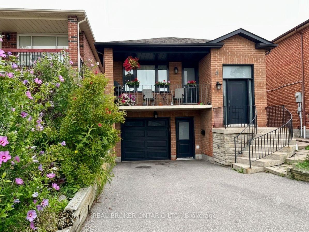 Photo 1 of Unit Lower, 5 Twinberry Crescent, Vaughan, East Woodbridge — HOMEH