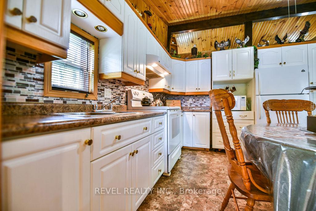 Photo 9 of 24 South End Access, Smooth Rock Falls, SRF — HOMEH