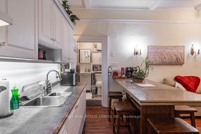 Photo 8 of Unit A, 68 Scott Street, Brampton, Brampton North — HOMEH
