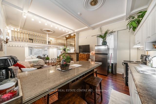 Photo 9 of Unit A, 68 Scott Street, Brampton, Brampton North — HOMEH