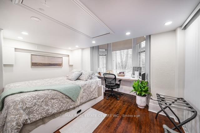 Photo 12 of Unit A, 68 Scott Street, Brampton, Brampton North — HOMEH