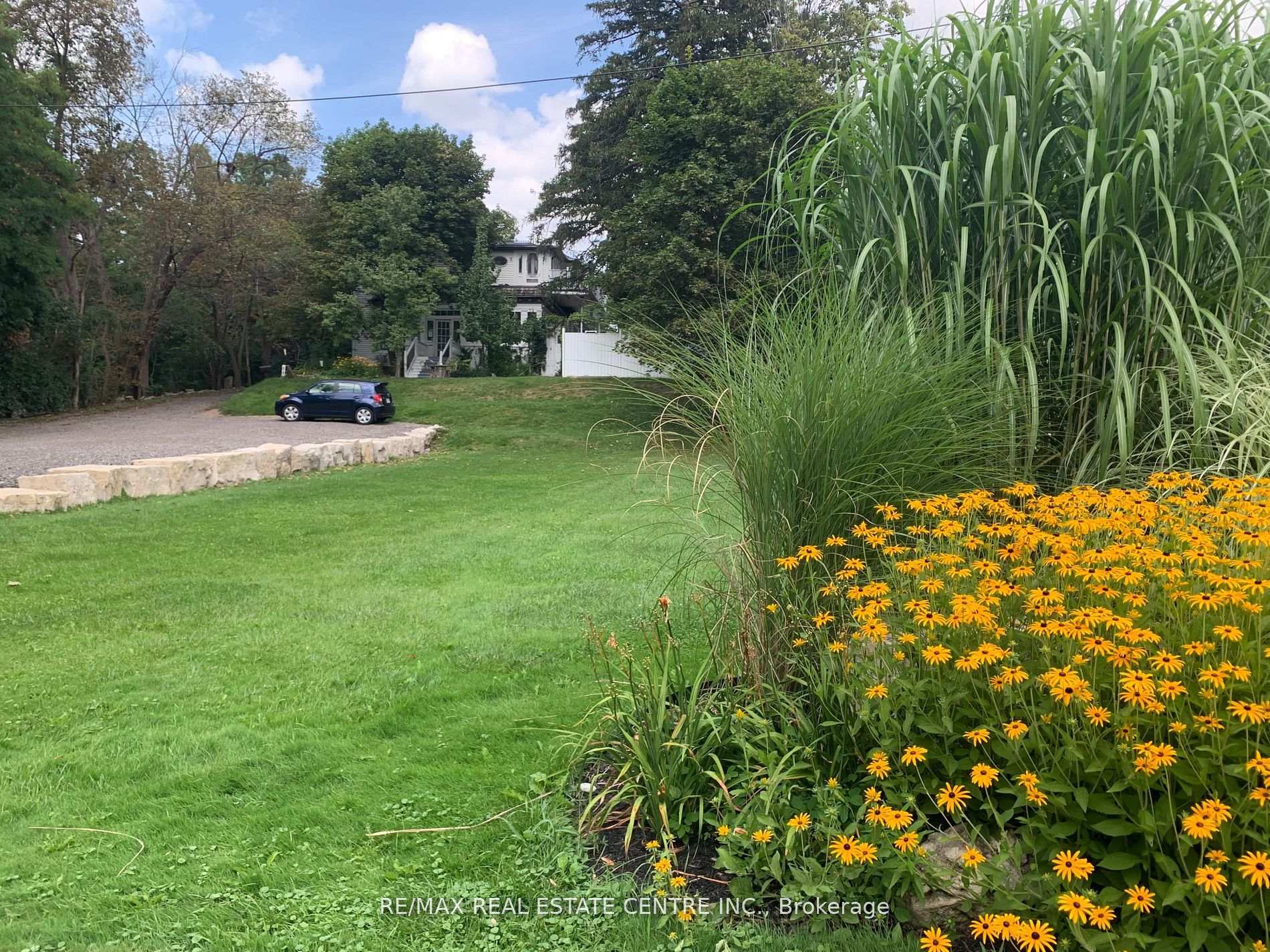 Photo 28 of Unit A, 68 Scott Street, Brampton, Brampton North — HOMEH