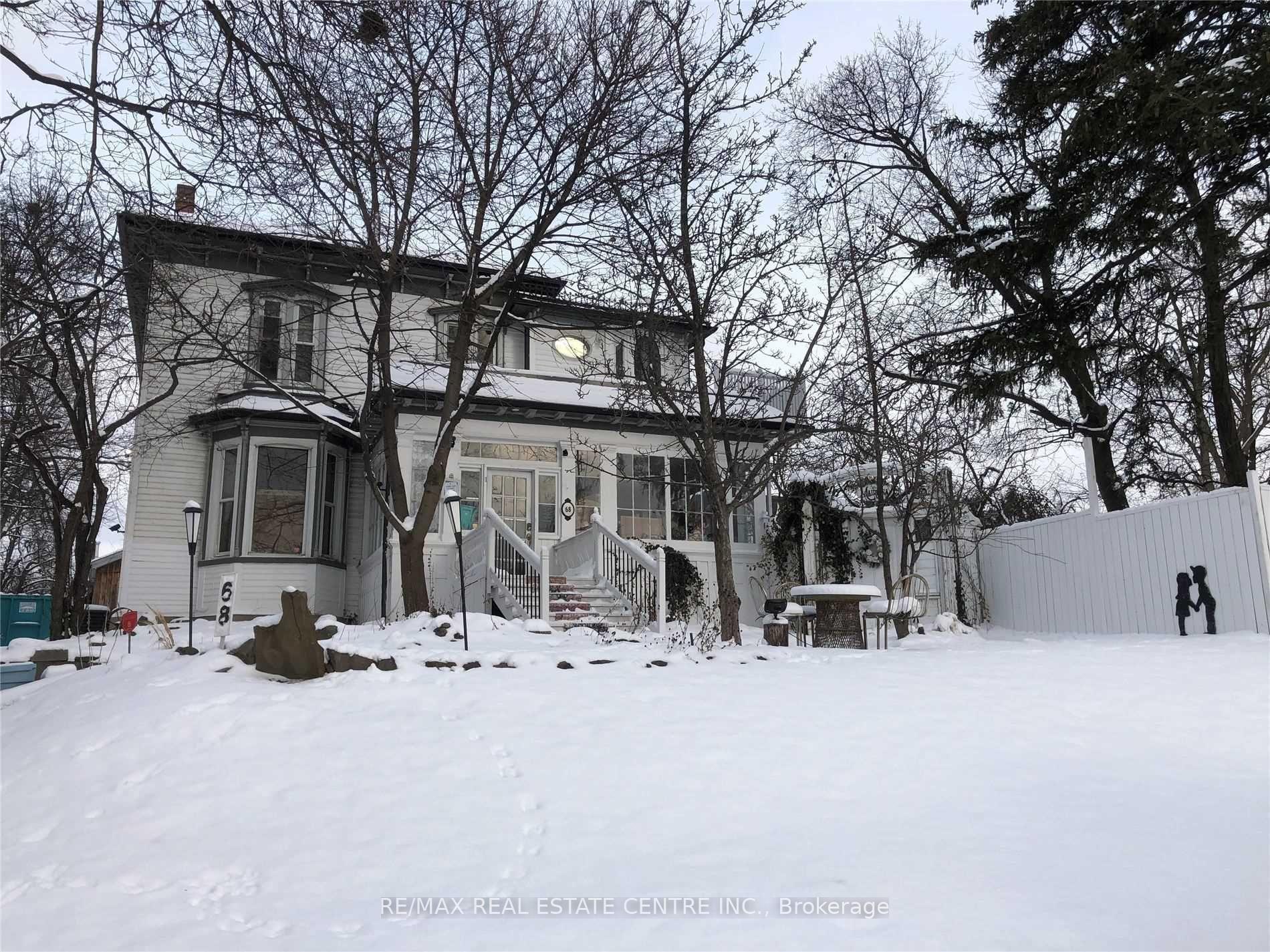 Photo 32 of Unit A, 68 Scott Street, Brampton, Brampton North — HOMEH